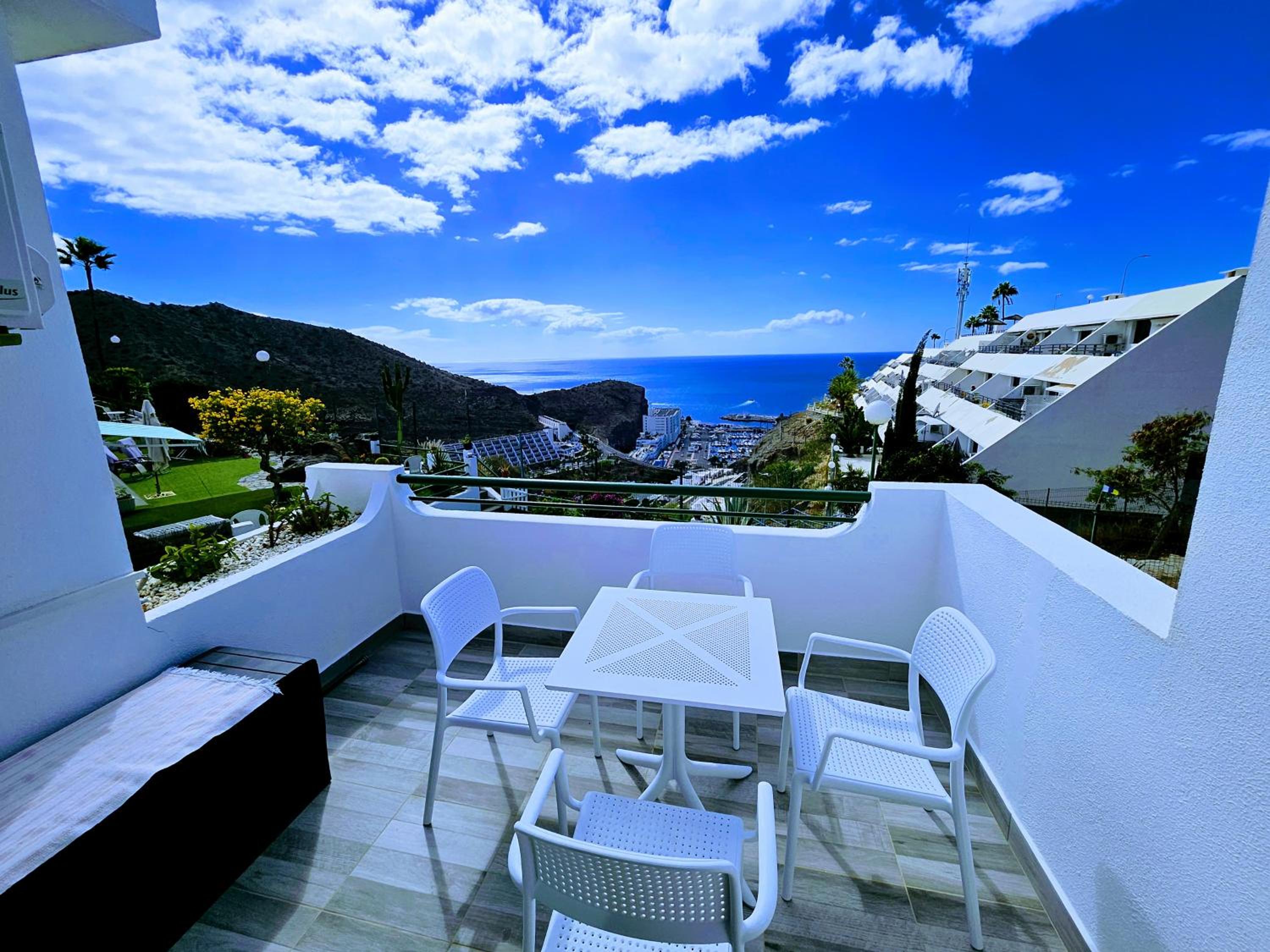 Corona Rosa Ocean View
