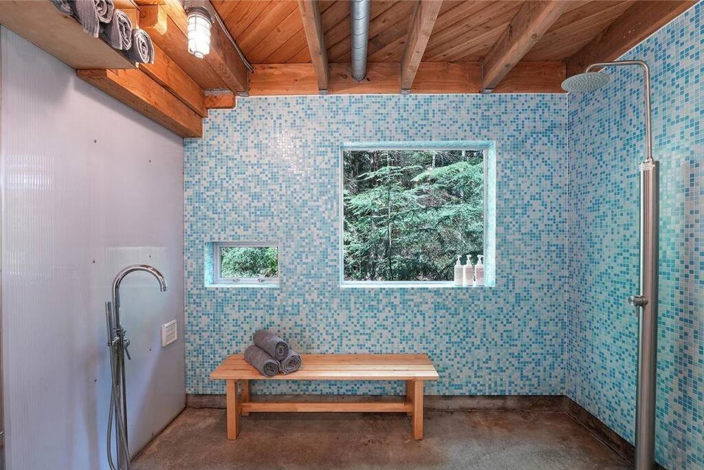 Guemes Island Road Modern Home