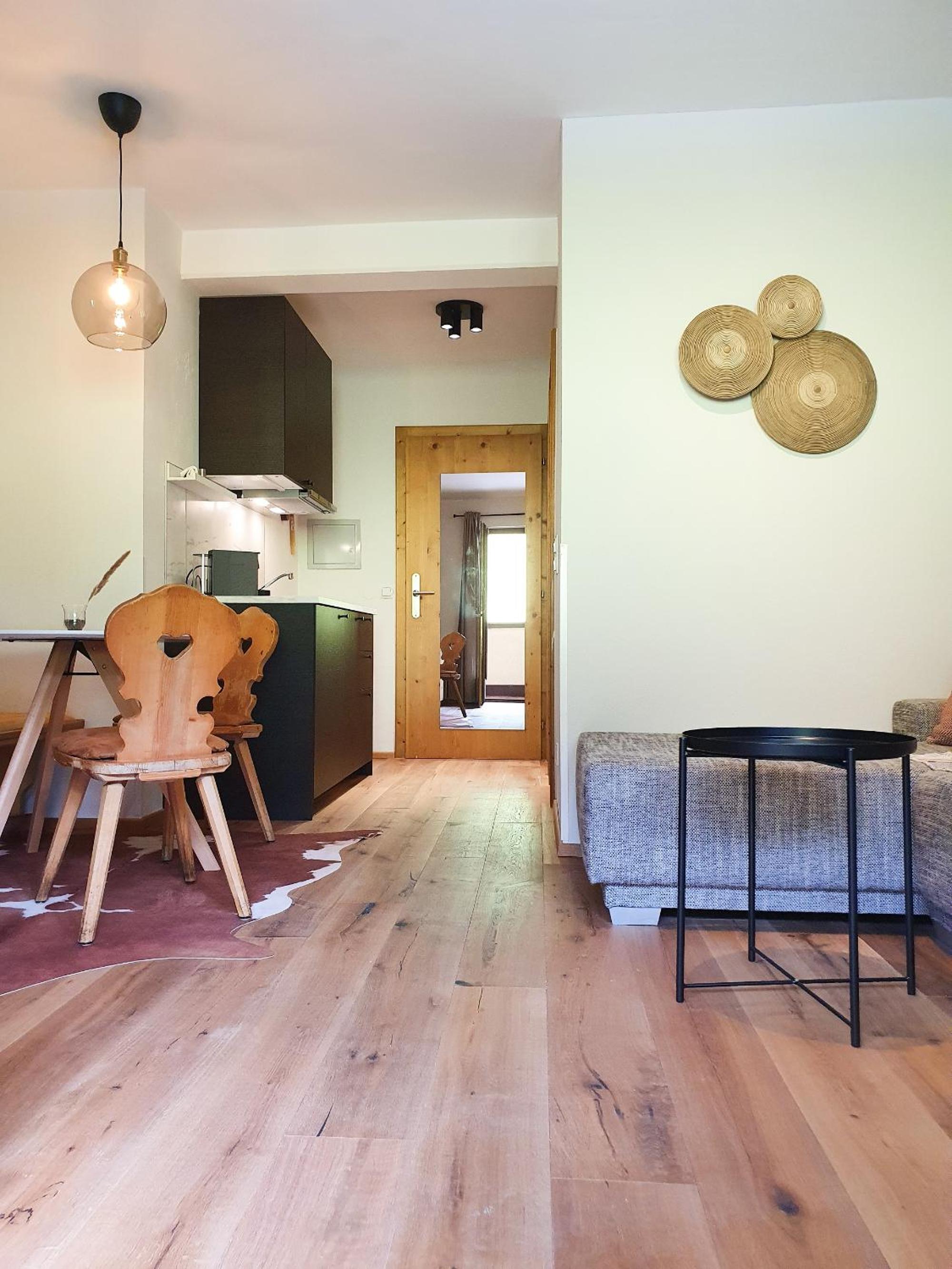 Alpenflair Apartment mit Balkon - inkl Parkplatz #2