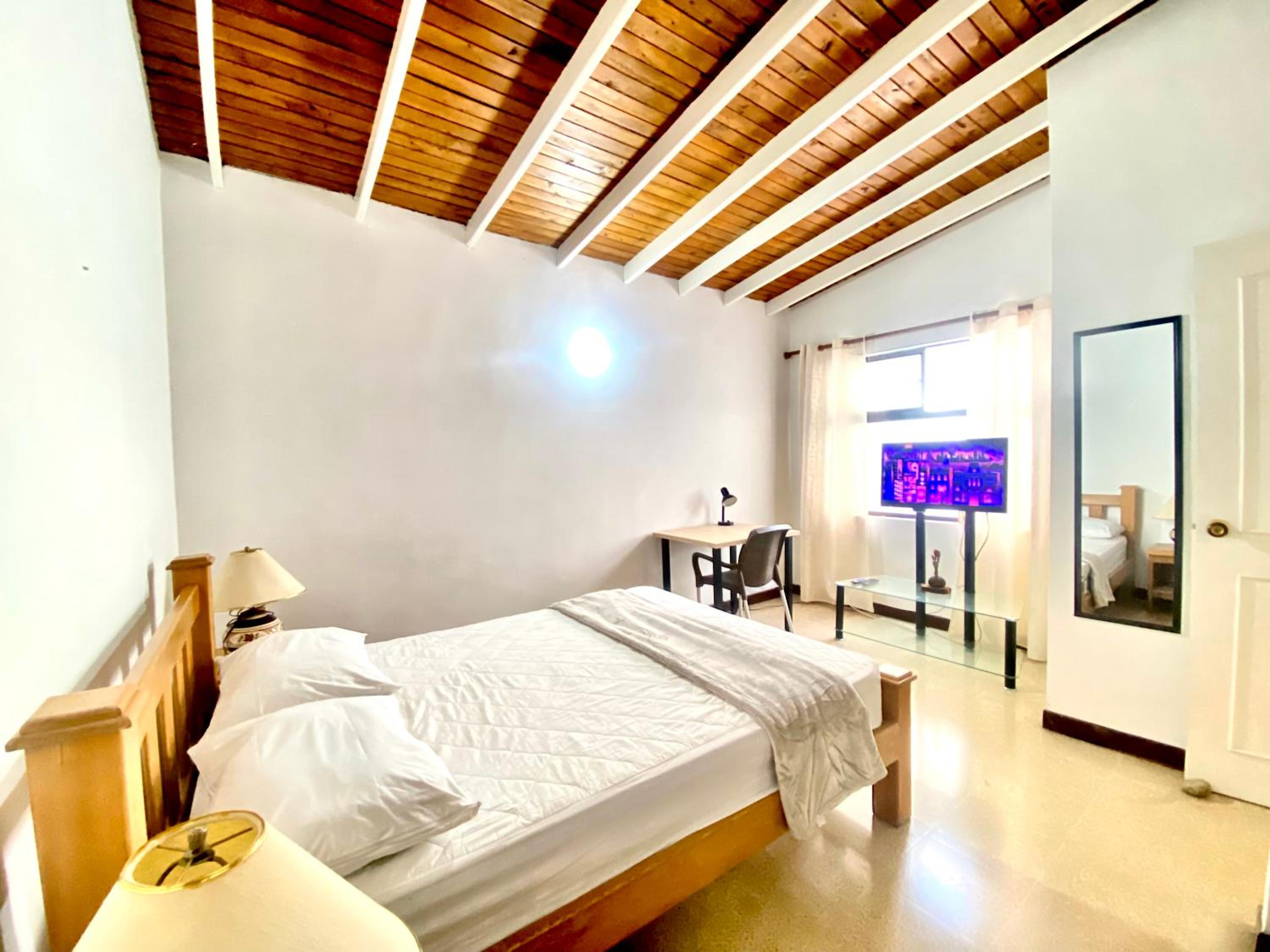Acogedoras habitaciones en casa compartida