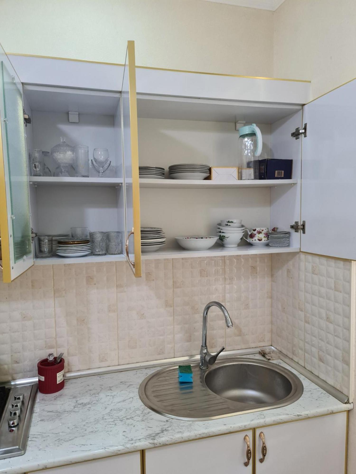 Small Reyis villa 1