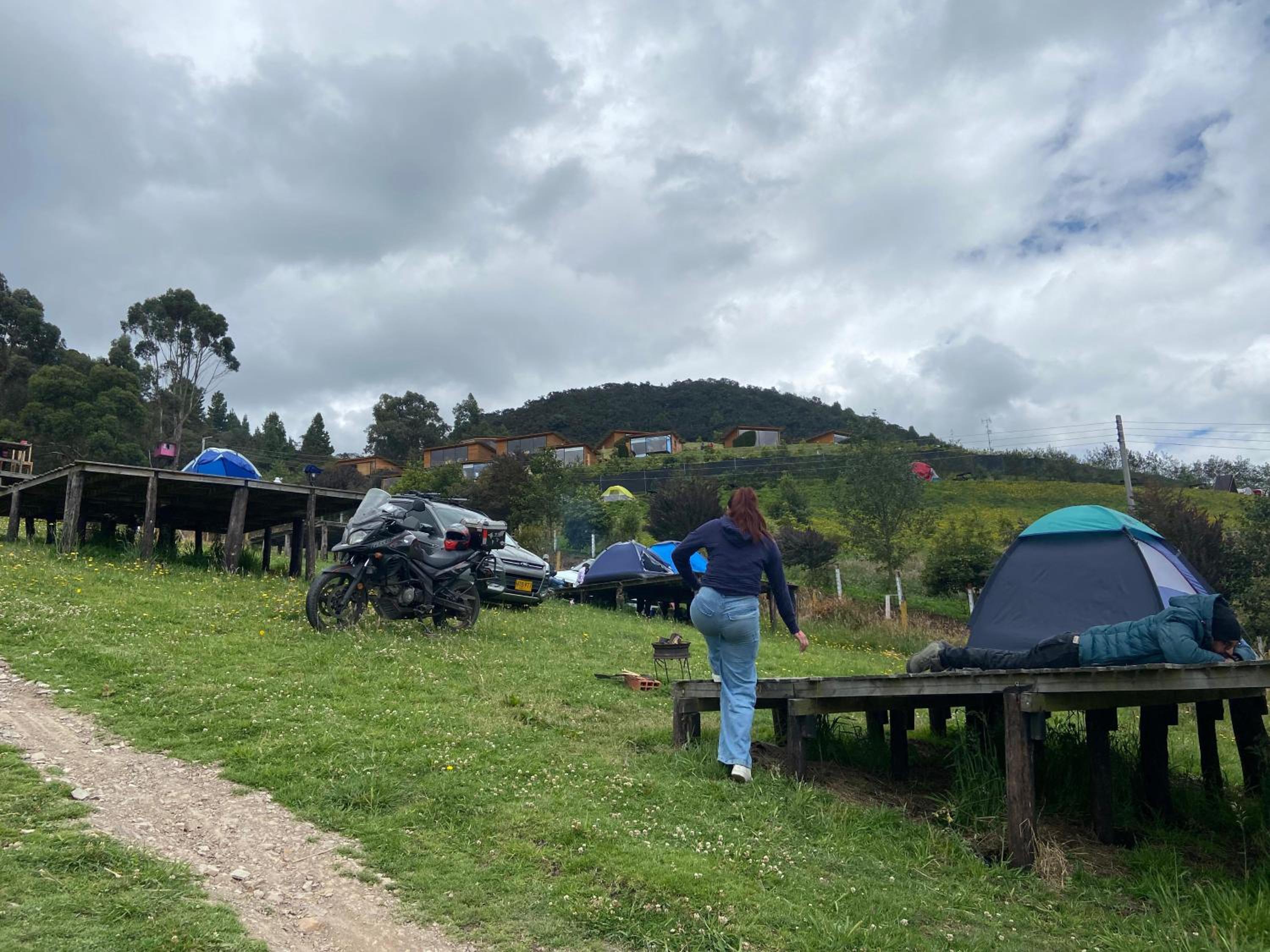 Zona De Camping Pachamamá de la Montaña Represa del Neusa