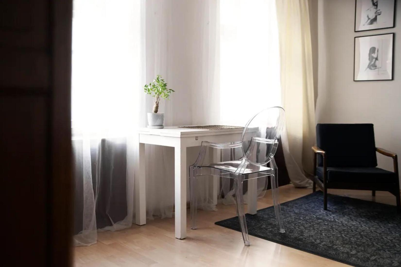 Vintage Rooms / Old Town Wroclaw / City Center