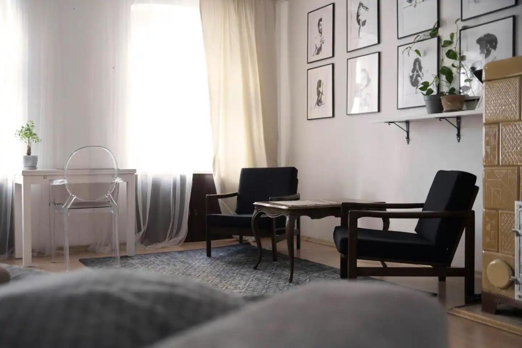 Vintage Rooms / Old Town Wroclaw / City Center