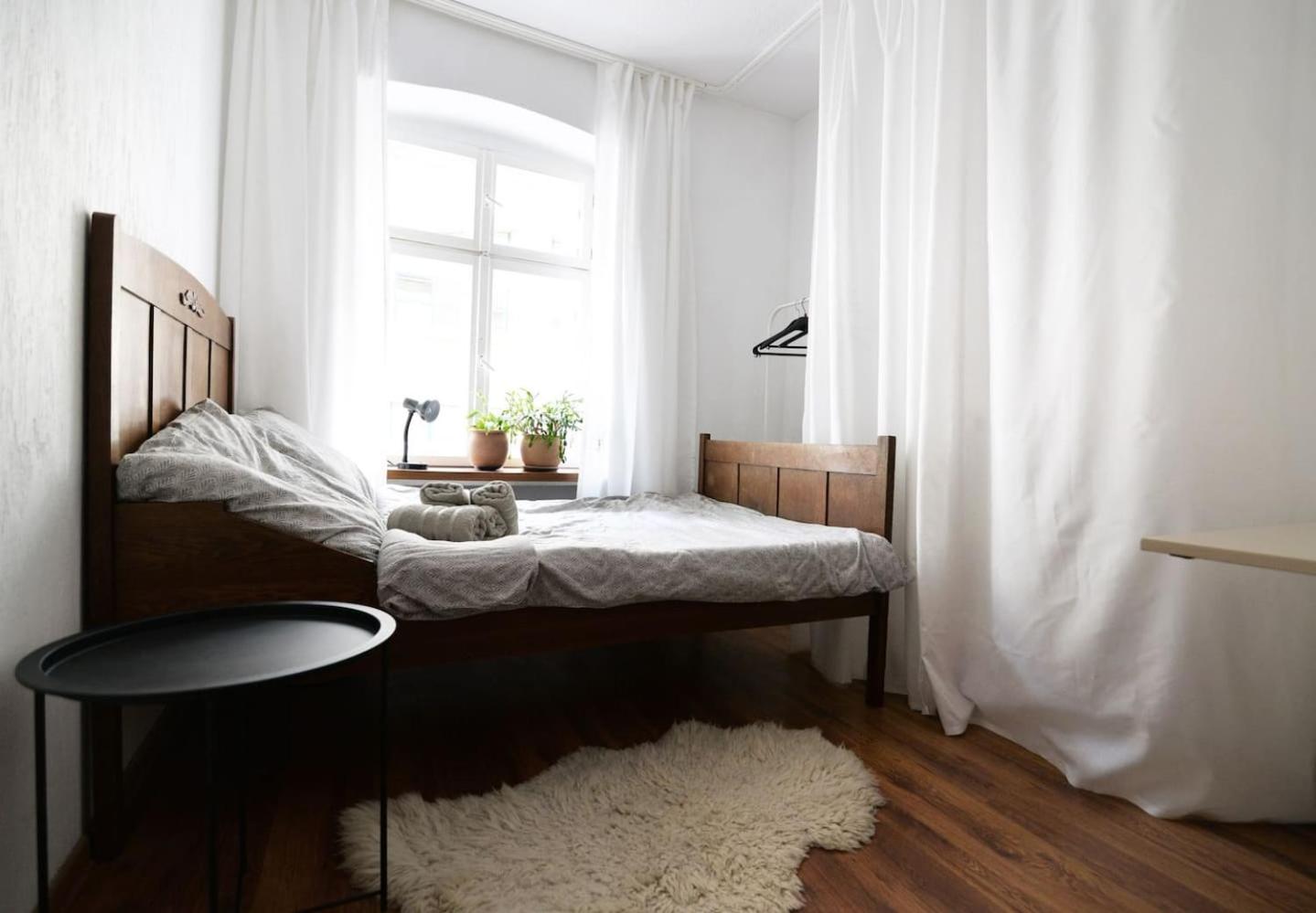 Vintage Rooms / Old Town Wroclaw / City Center