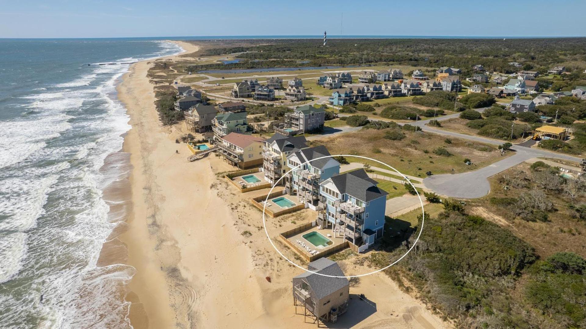 Hatteras Retreat Oceanfront 7 Bedroom Home view 2