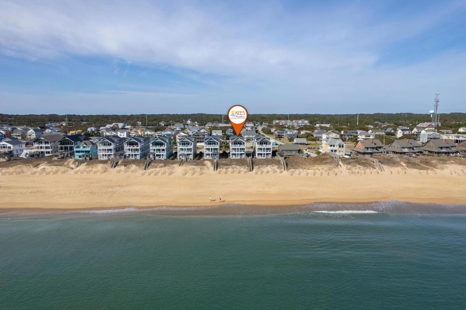 Queen Elizabeth 8 Bedroom Oceanfront Home view 5