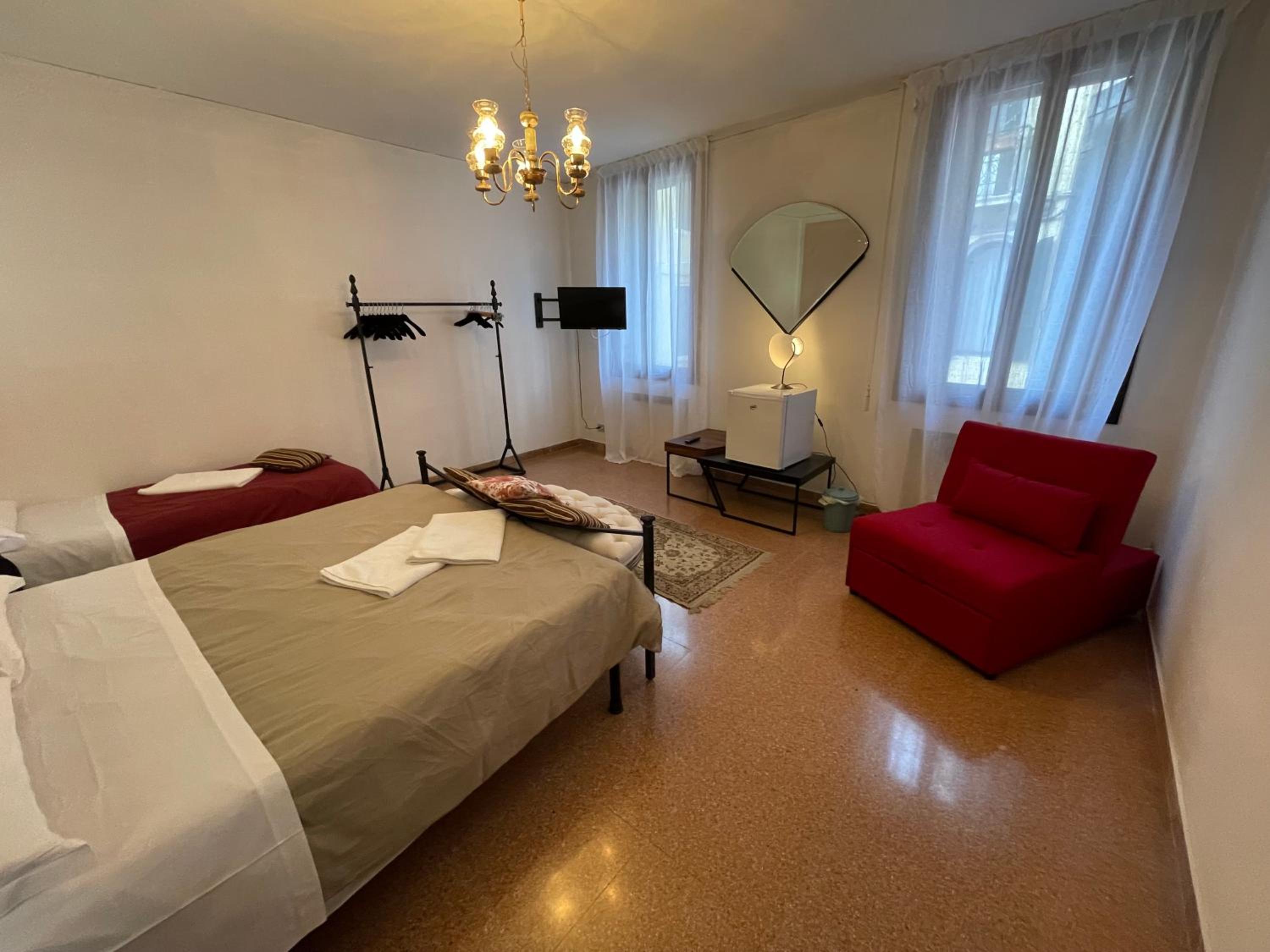 Lions Venice Guest house