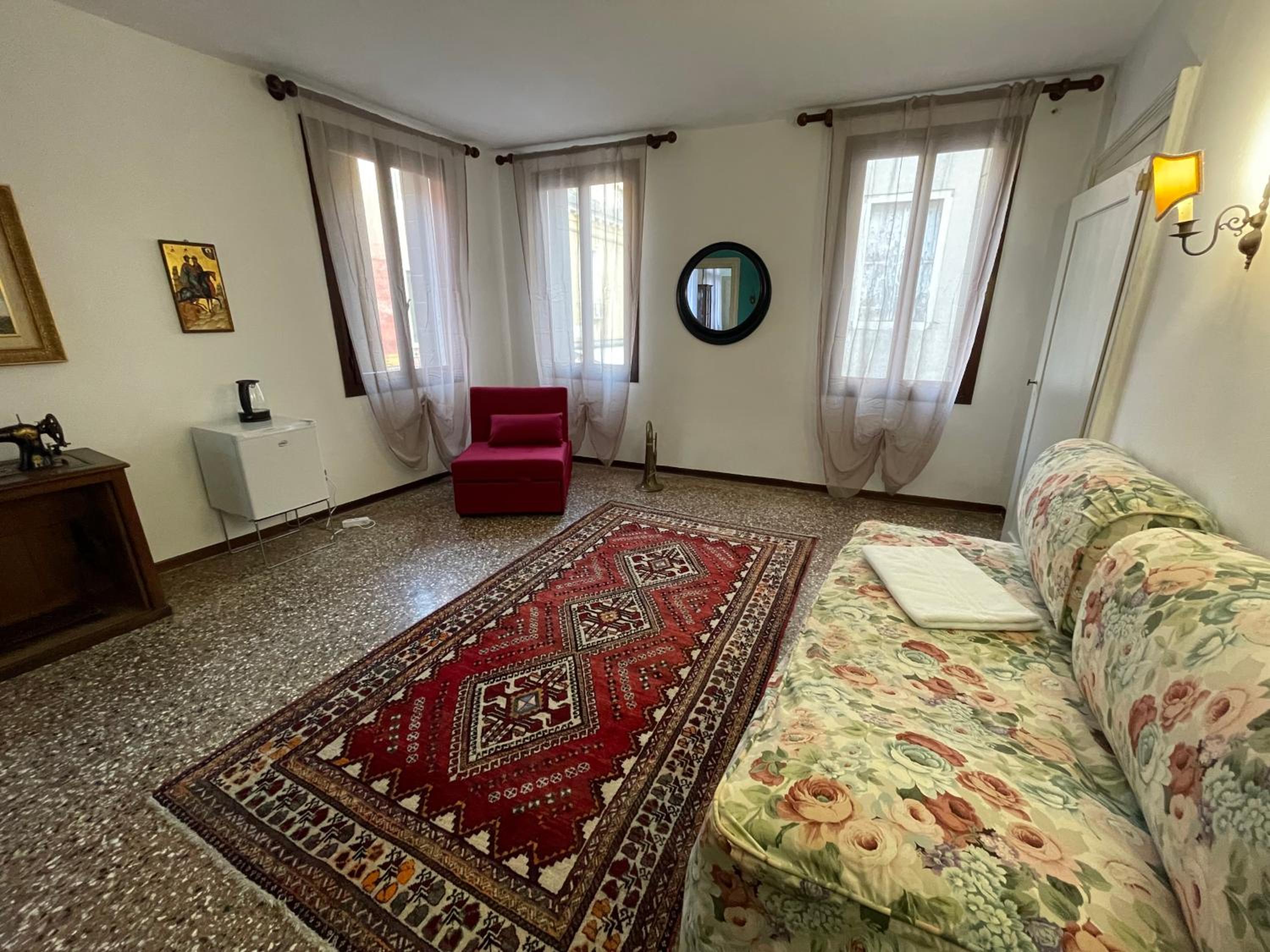 Lions Venice Guest house