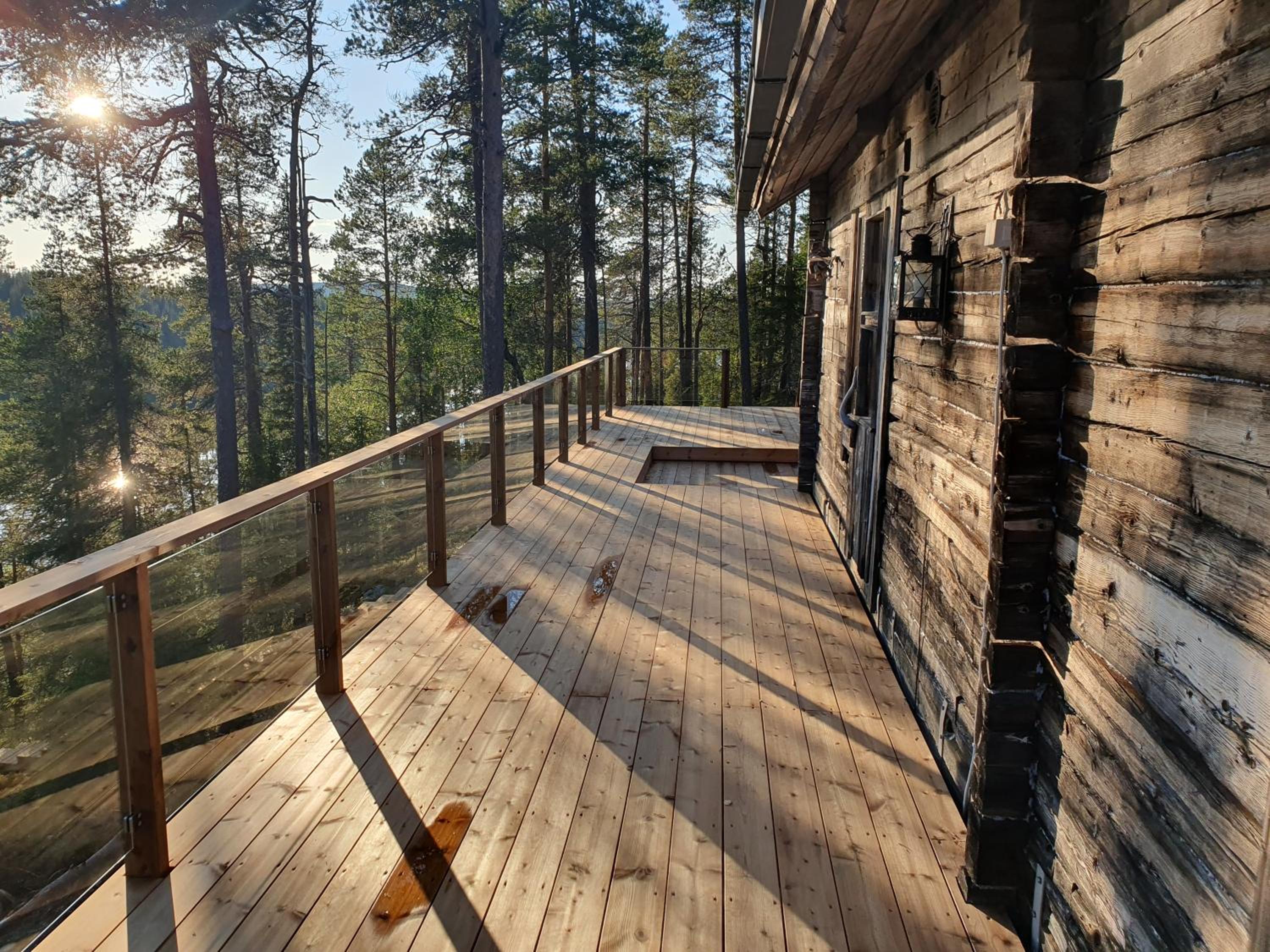 Hilltop Villa at Lake Porontima