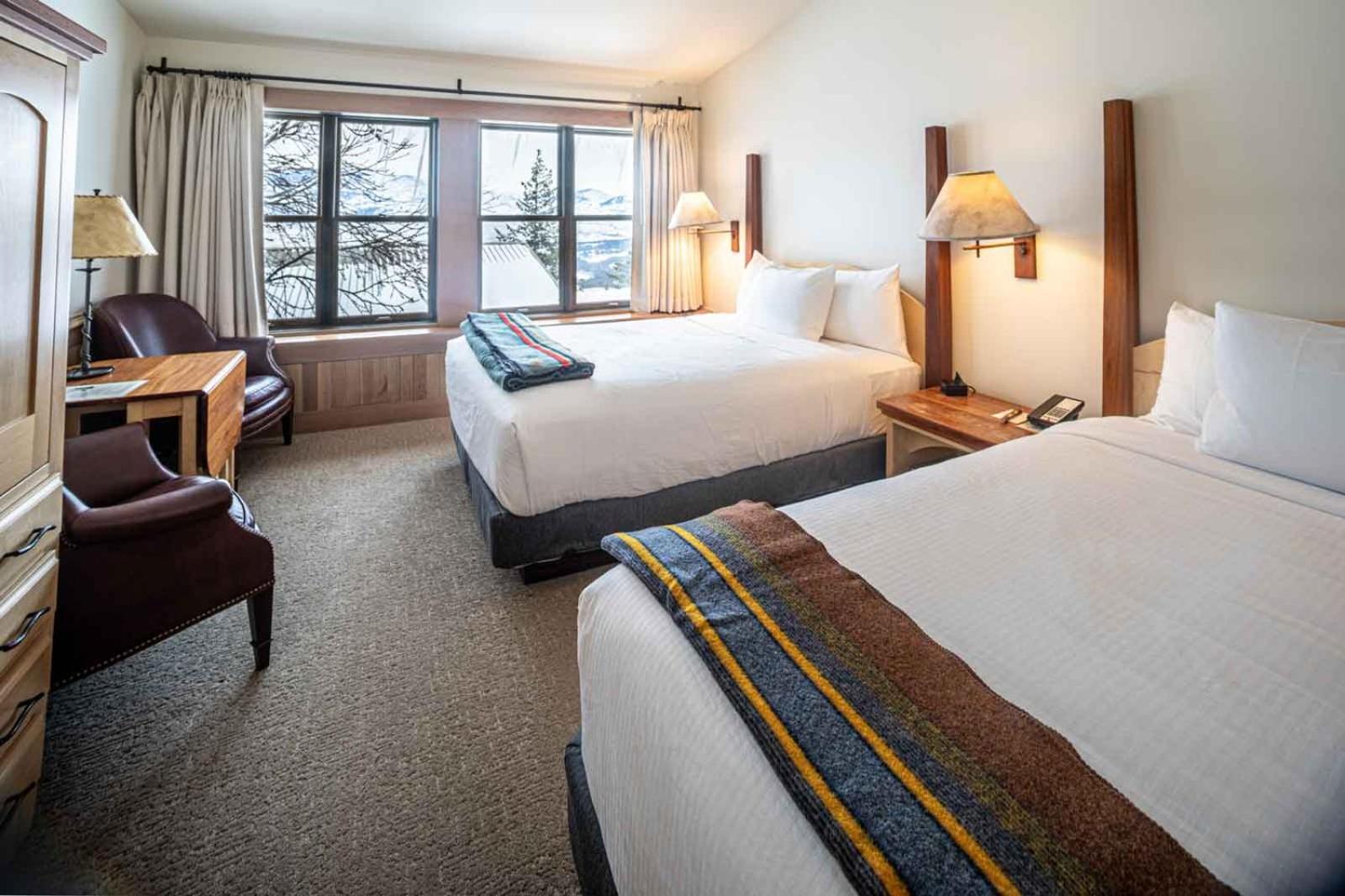 Sun Mountain Lodge