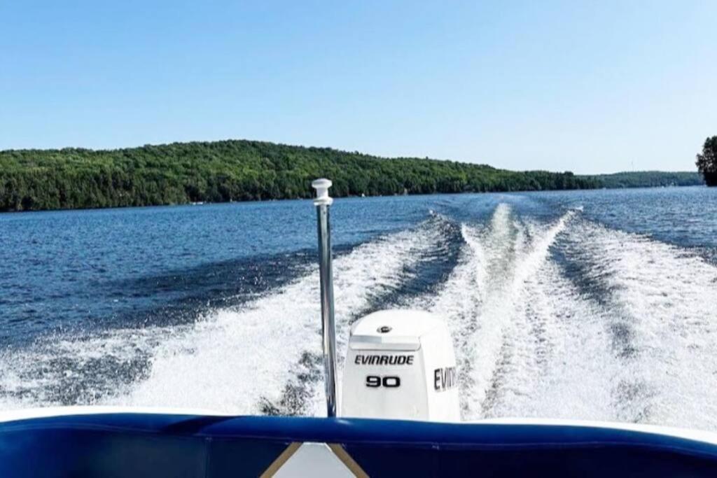 Waterfront Haliburton, All Season, Fully Equipped Cottage! #STR-25-00252