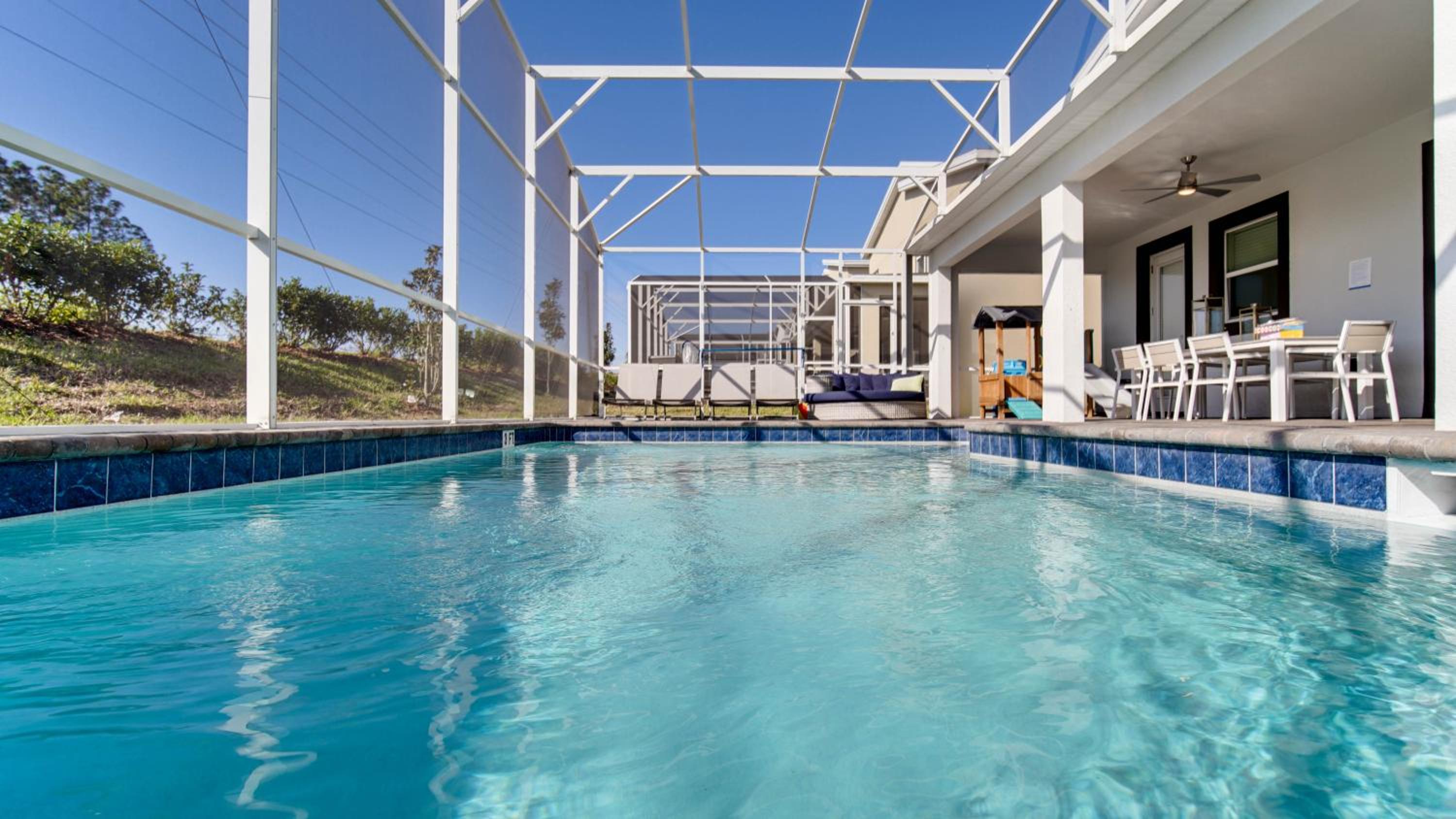 Luxury Retreat Near Disney, Heated Pool y Game Room L13 view 3