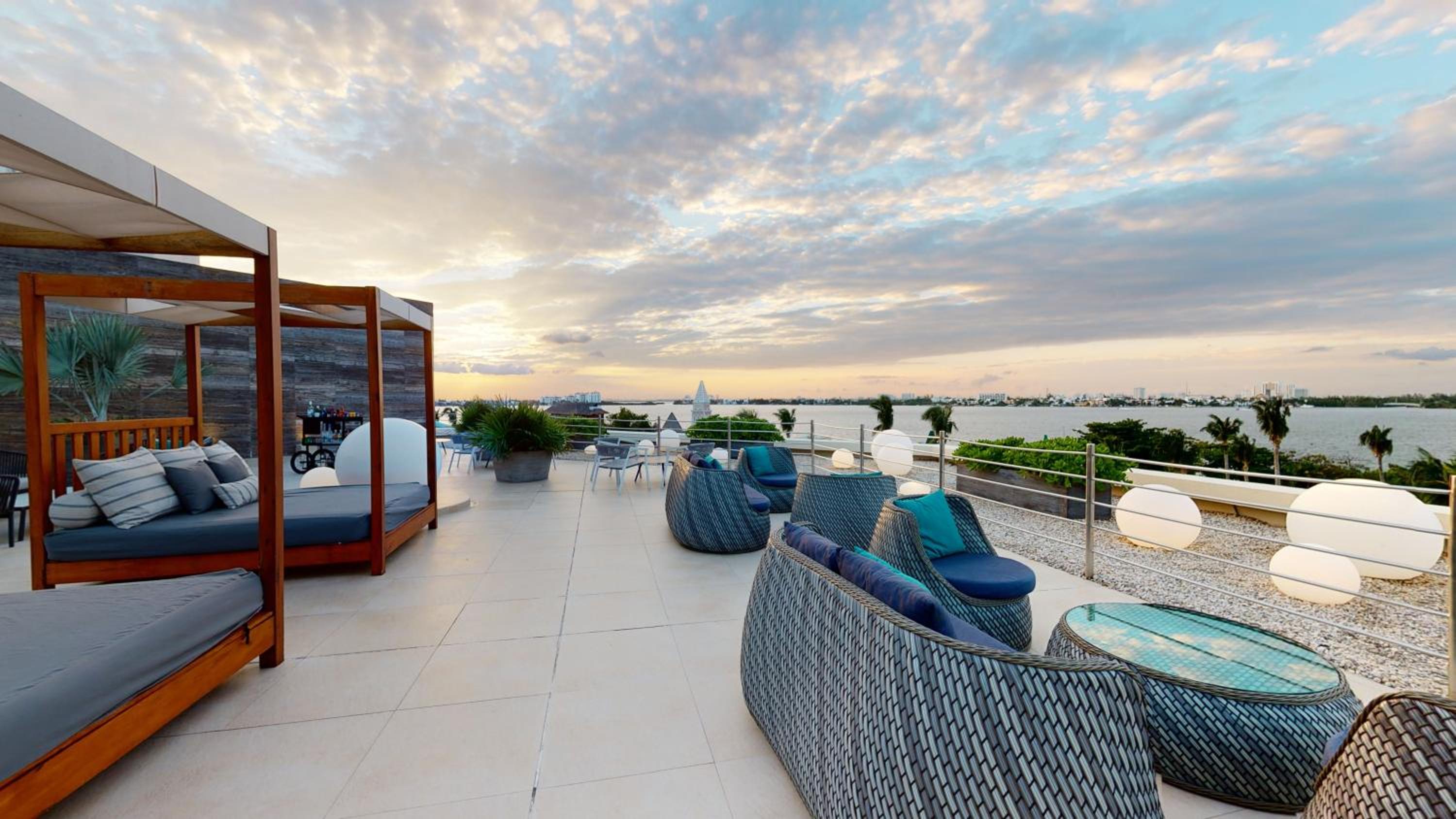 Grand Park Royal Cancun - All Inclusive