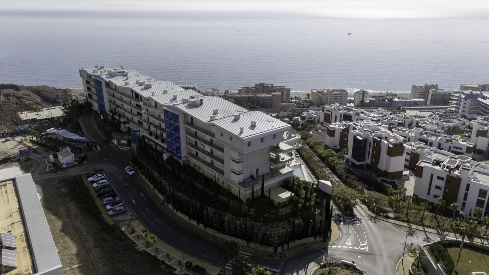 Serene Seaview Retreat in Higueron: 2BR Oasis view 4