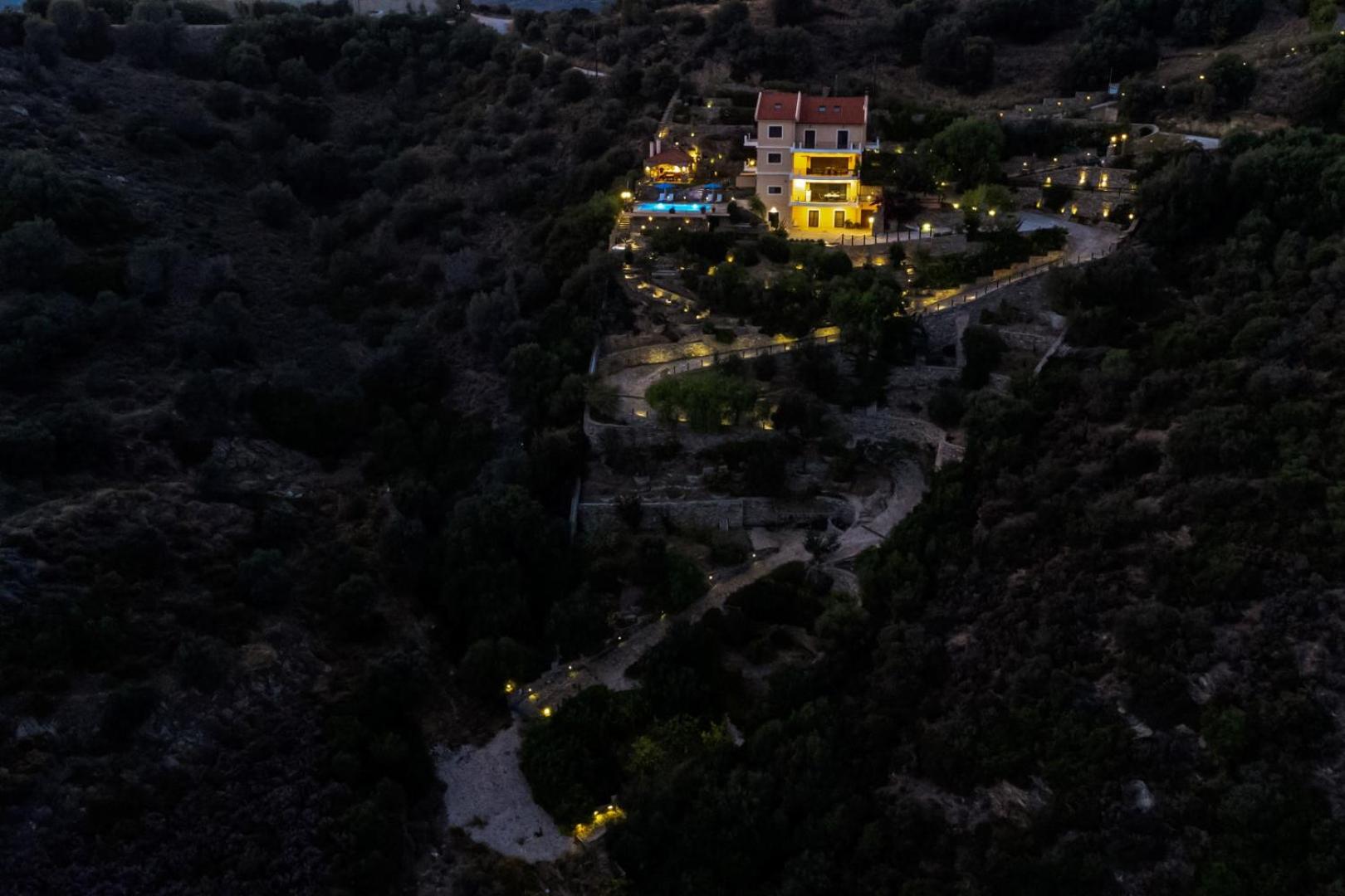 Villa Lumière- Avantes view 4