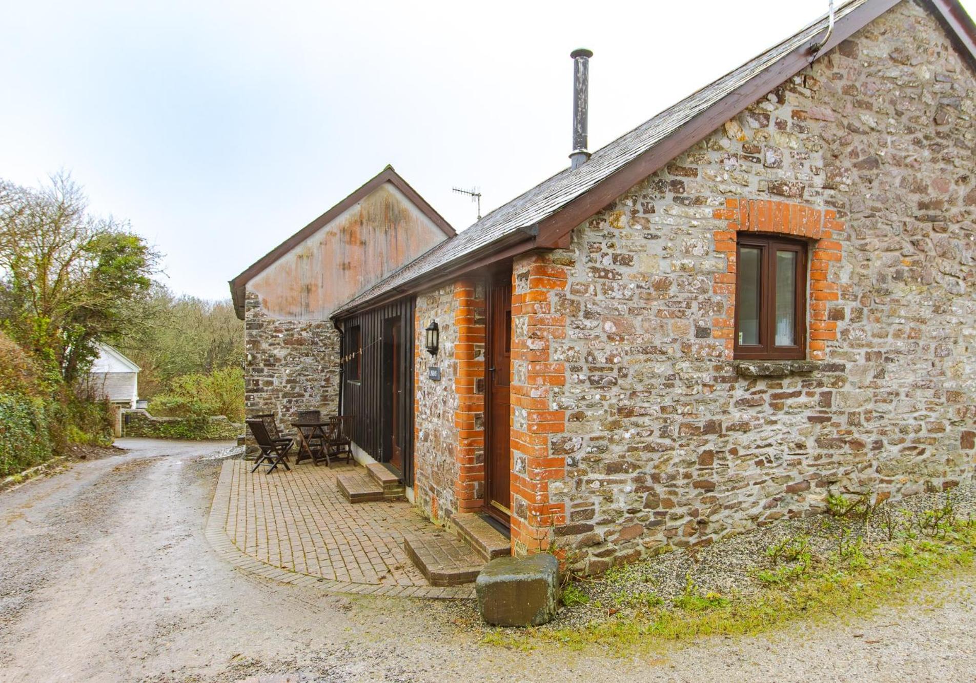 Linhay, Pattard view 4