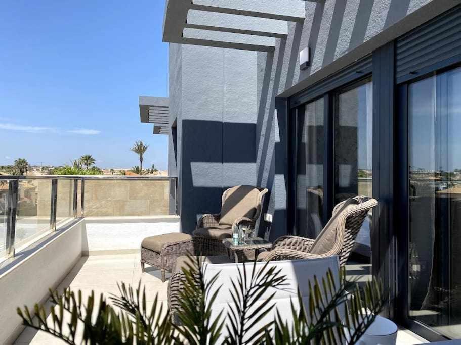 Magnifico penthouse en Flamenca Village!