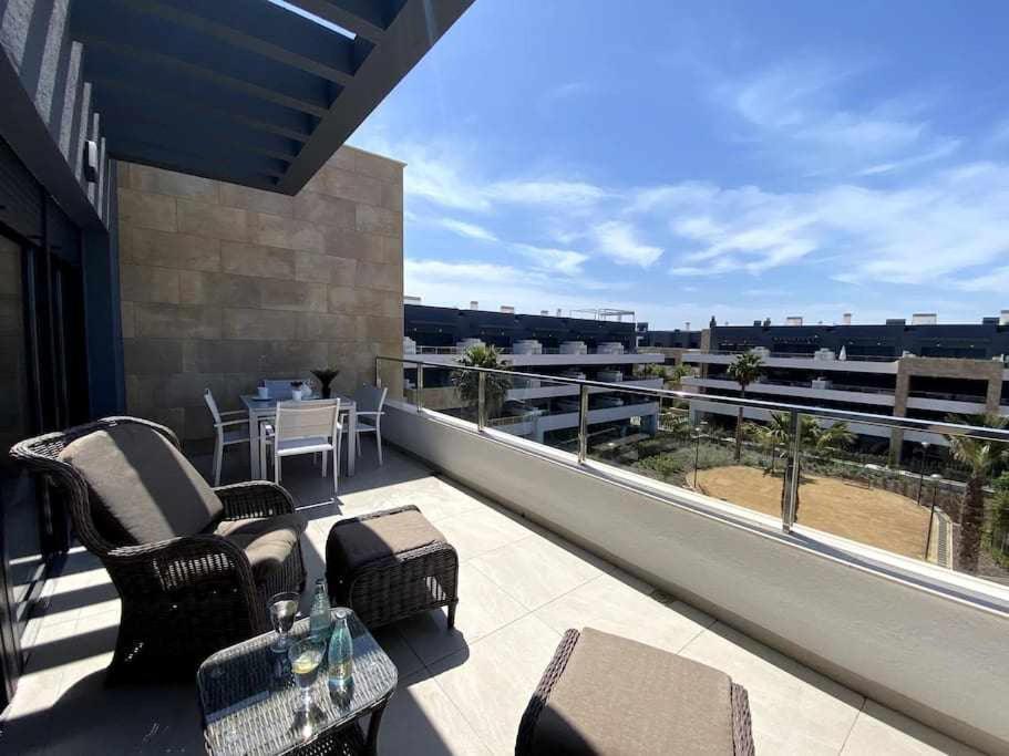Magnifico penthouse en Flamenca Village!