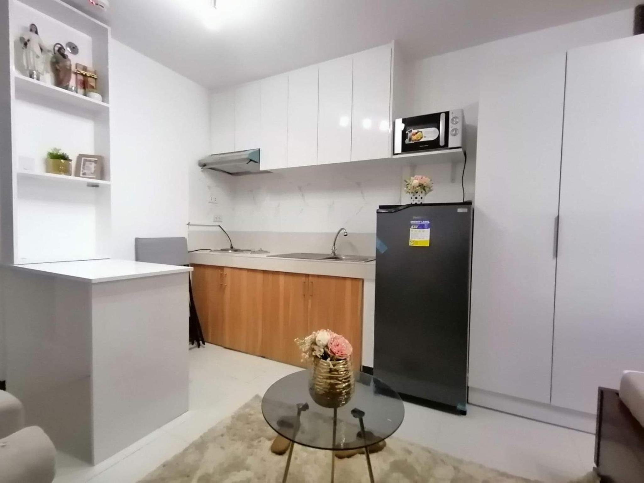 One Oasis Cebu Condominium Resort right in the heart of Cebu minutes away from IT Park