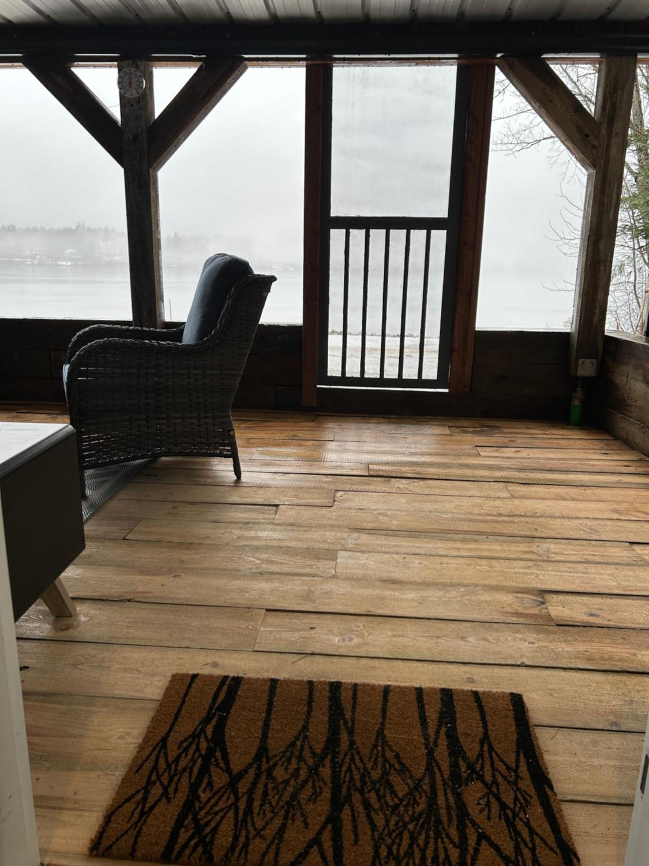 New build, luxurious, 4 plus bedrooms, 2 and a half baths, waterfront chalet, SNOWMOBILE trail access, ample parking & ICE FISHING SHACK