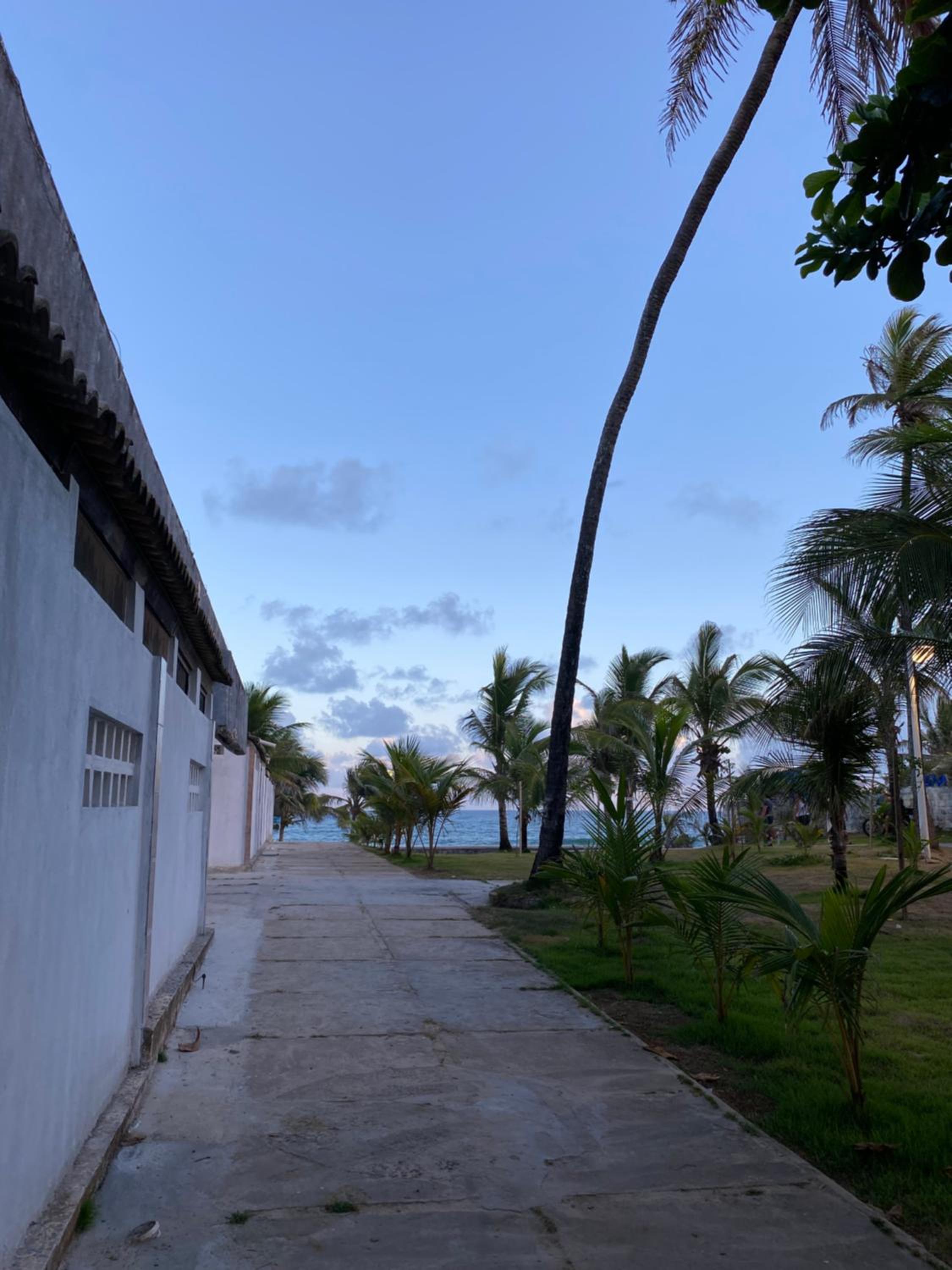 Lindo Flat pé na areia