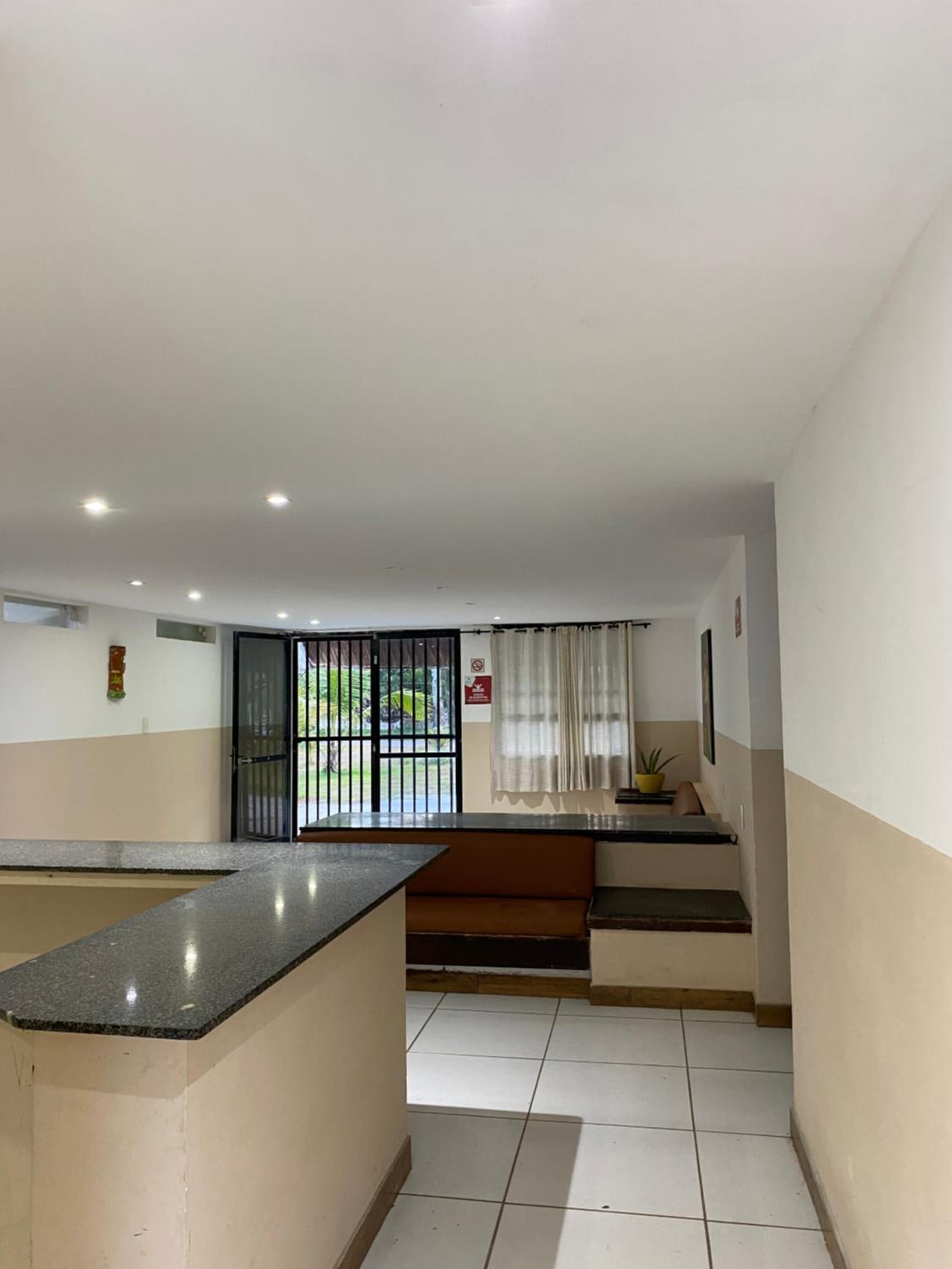 Lindo Flat pé na areia