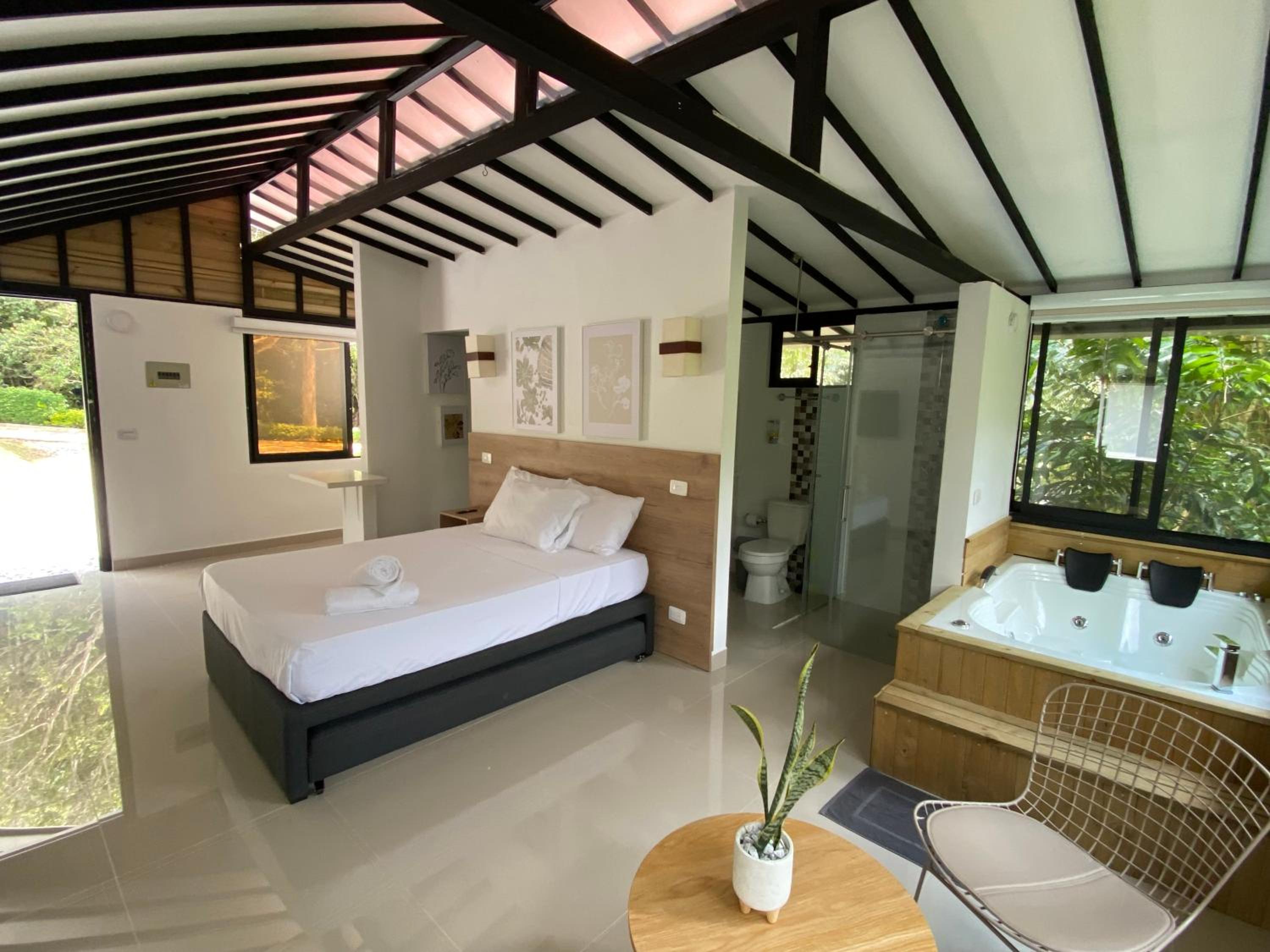 CRISTALES DEL RIO RESORT