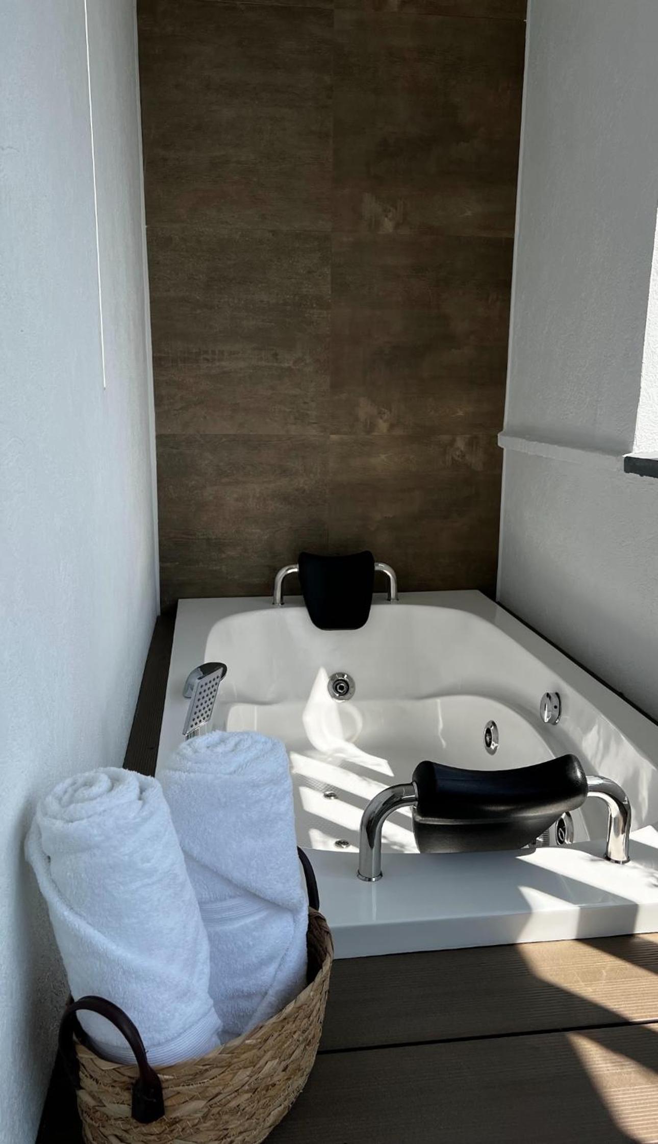 Noah apartasuite 602