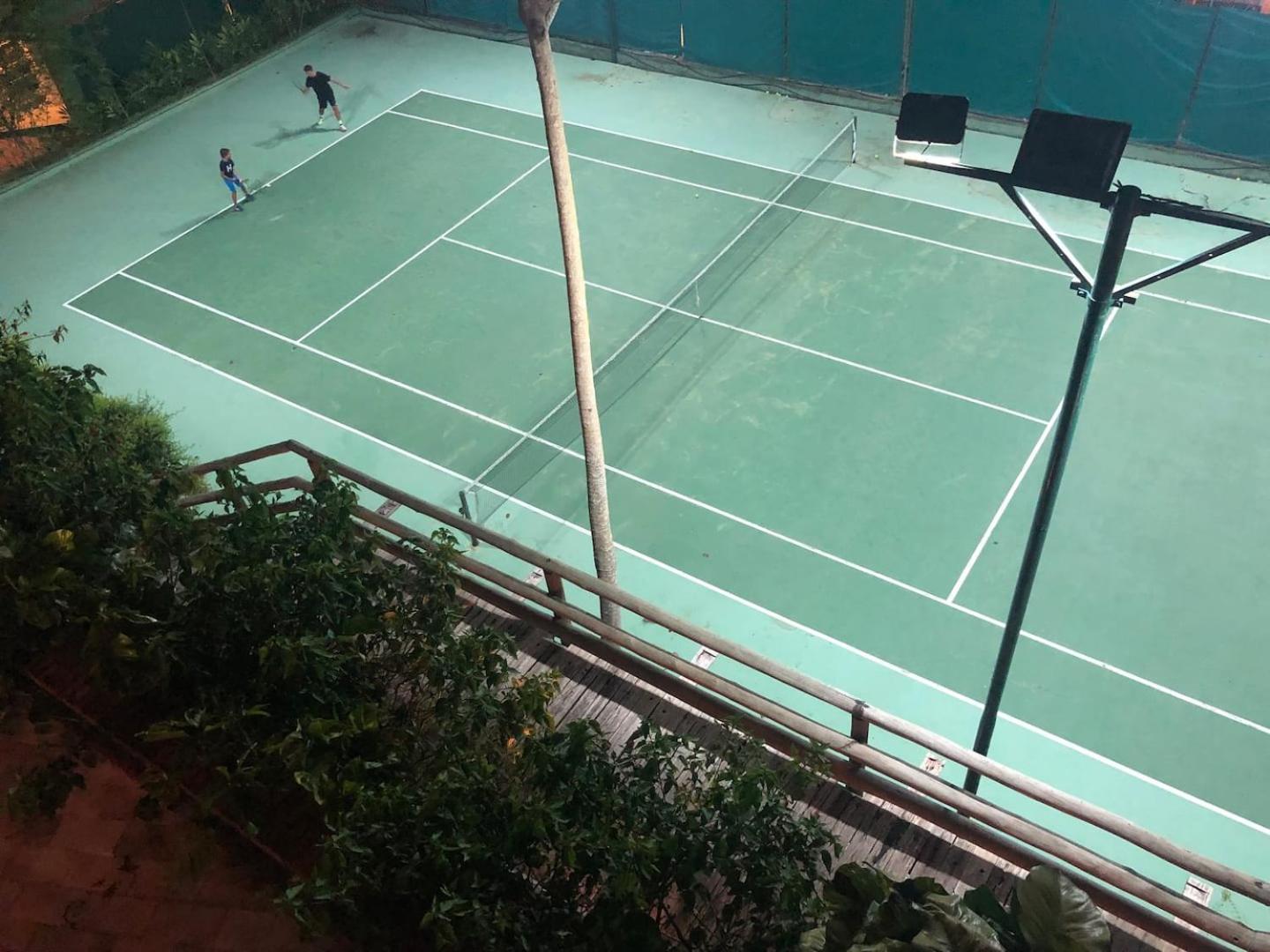 Casa em condominio em Juquehy, 90m da praia
