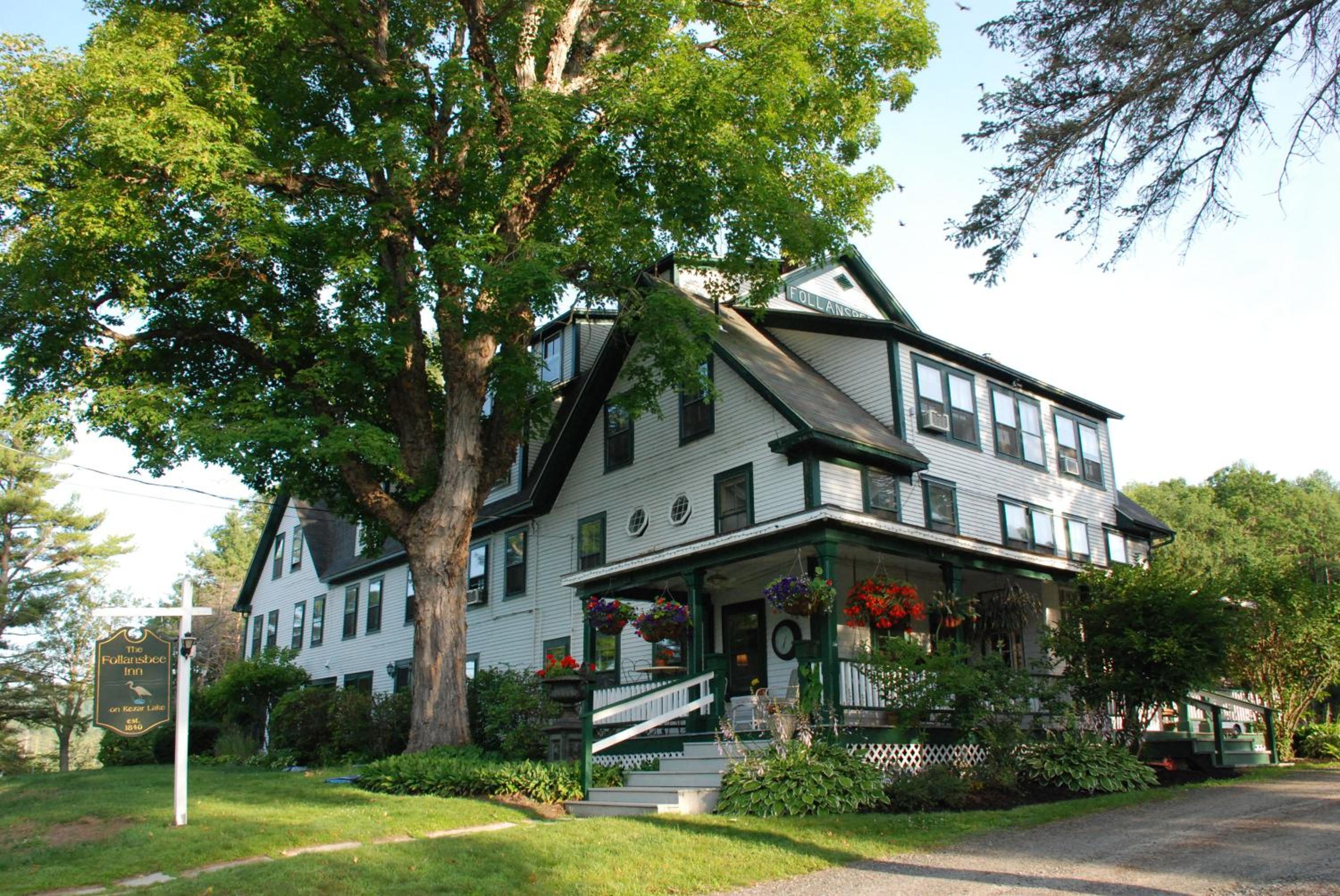 Follansbee Inn