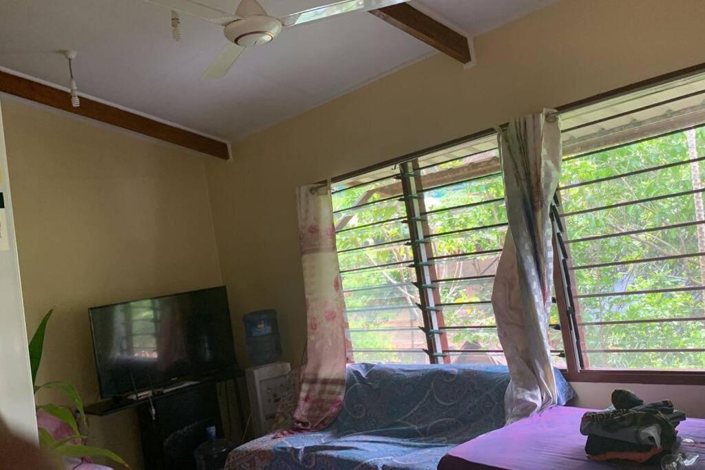 Canopy cottage