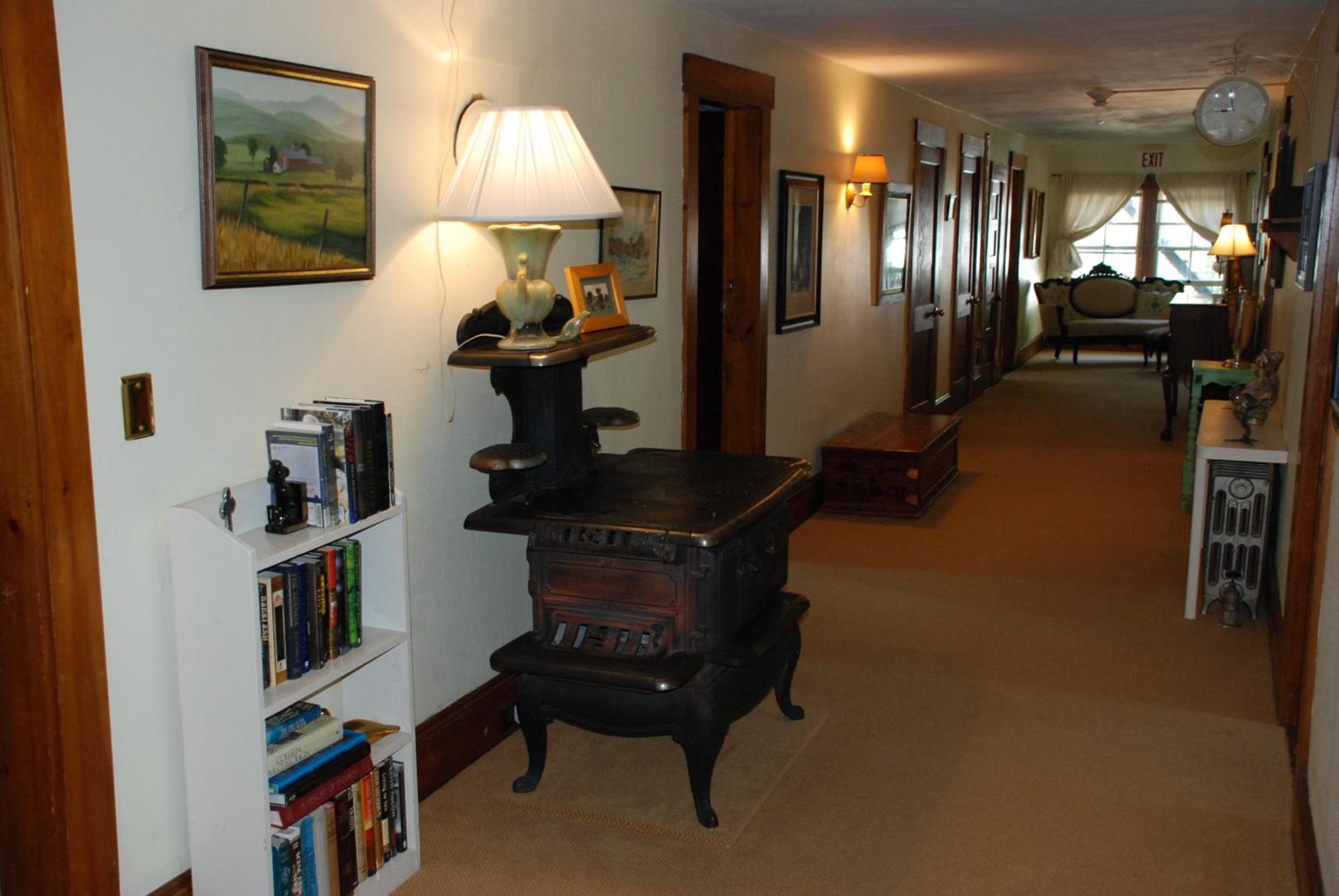 Follansbee Inn