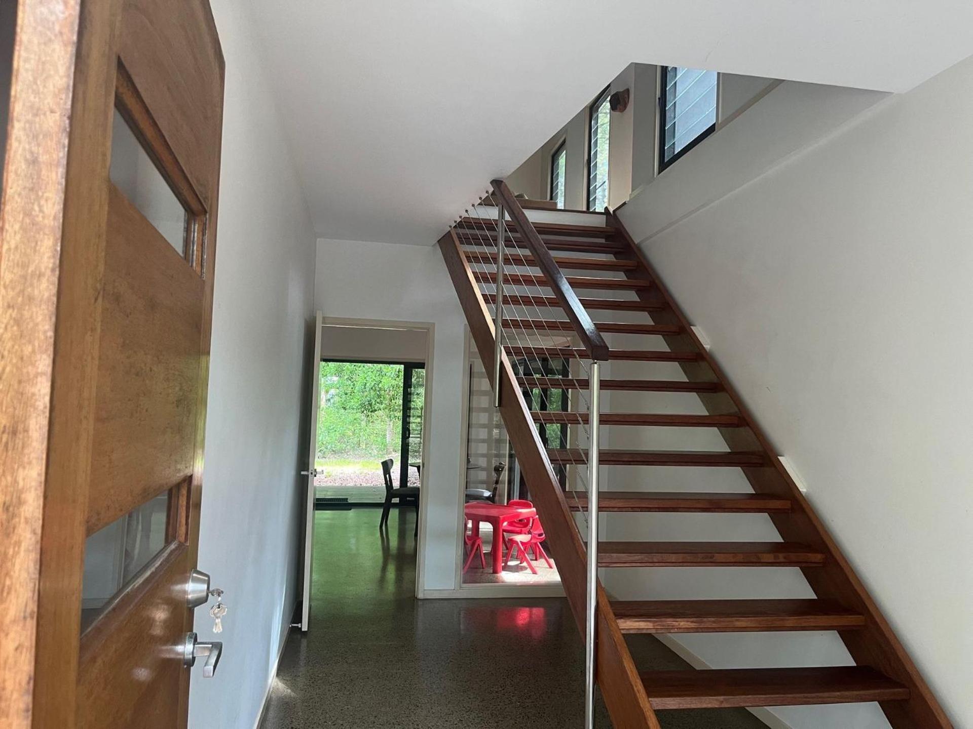 3 Naiad Court - Rainbow Shores