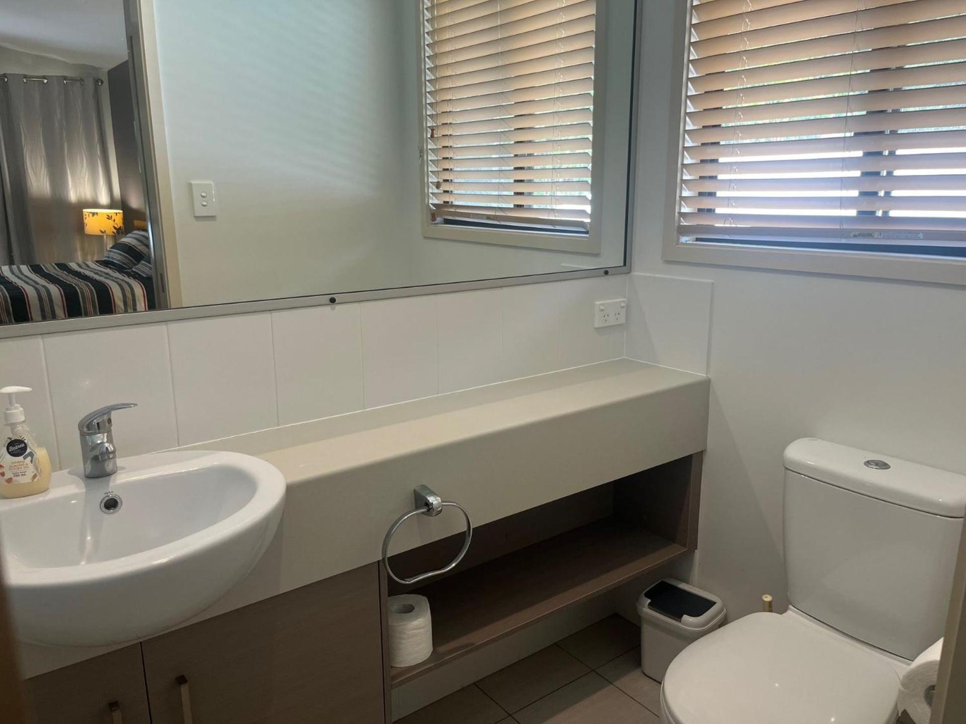 3 Naiad Court - Rainbow Shores