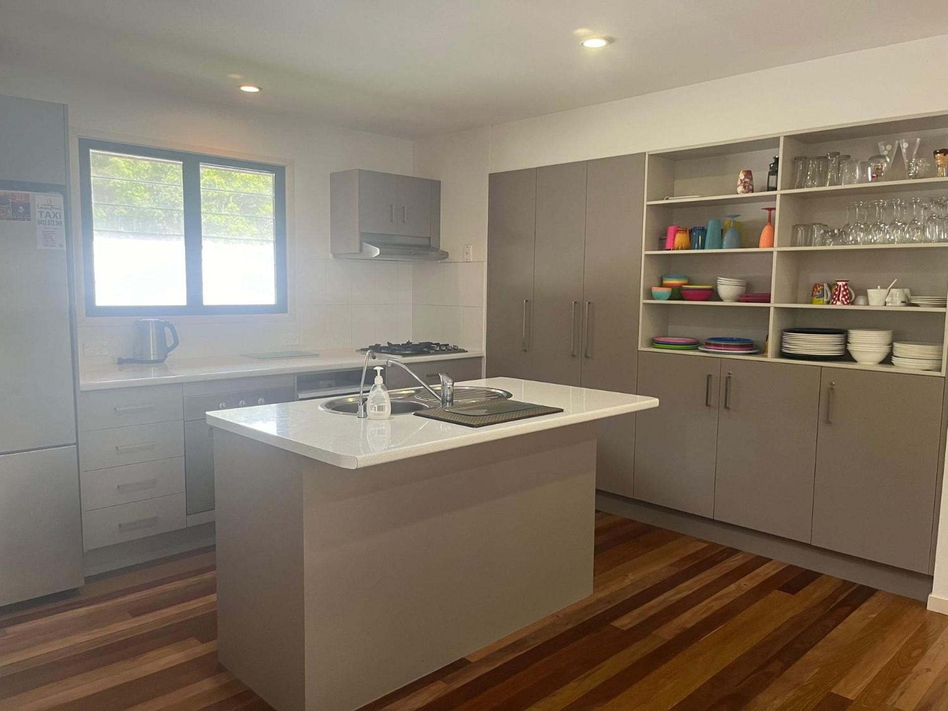 3 Naiad Court - Rainbow Shores