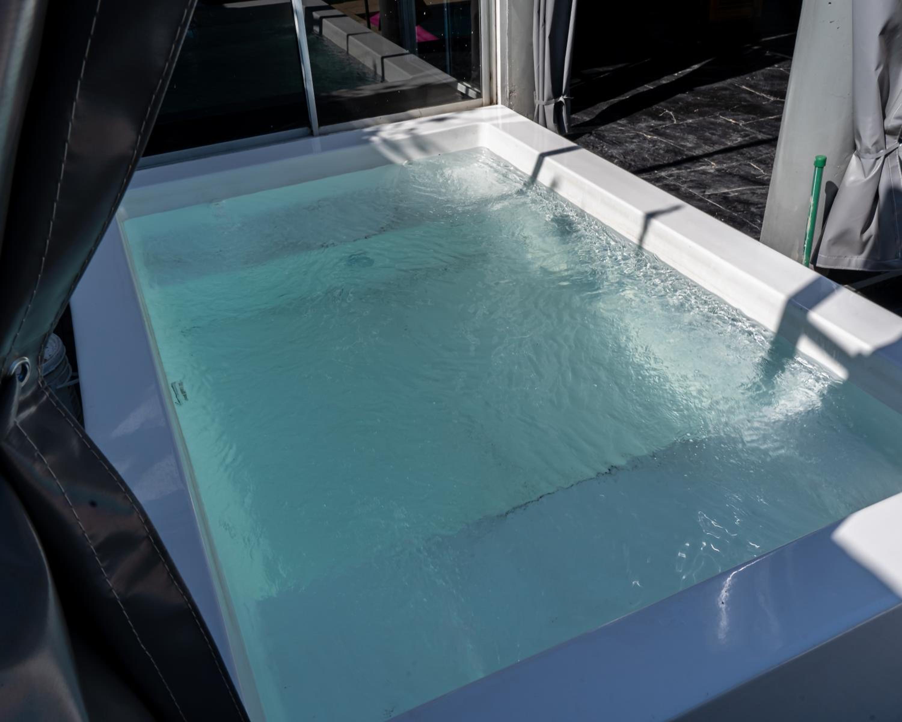 ArquiArts - Hermosa casa para 16p con pileta y jacuzzi
