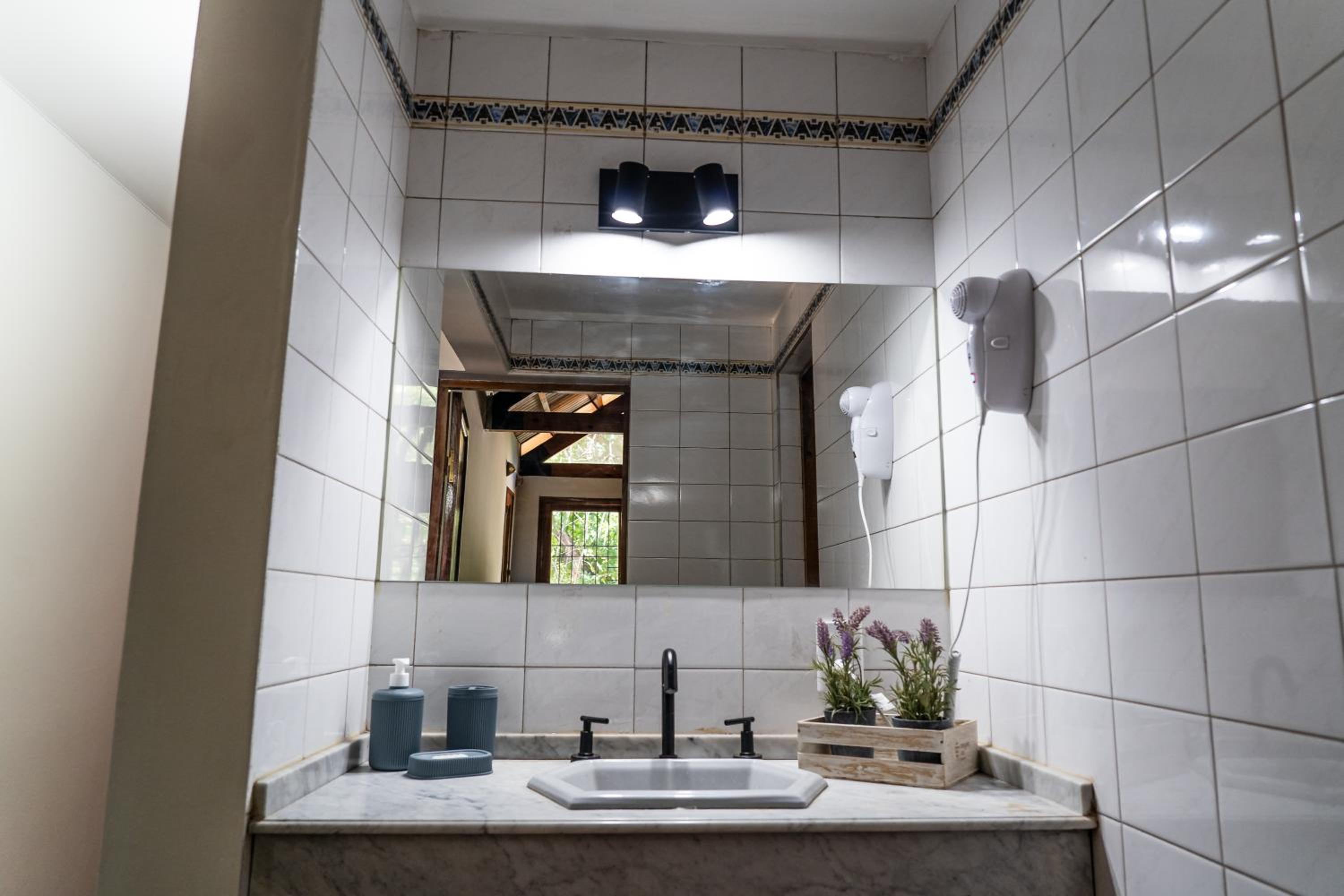 ArquiArts - Hermosa casa para 16p con pileta y jacuzzi