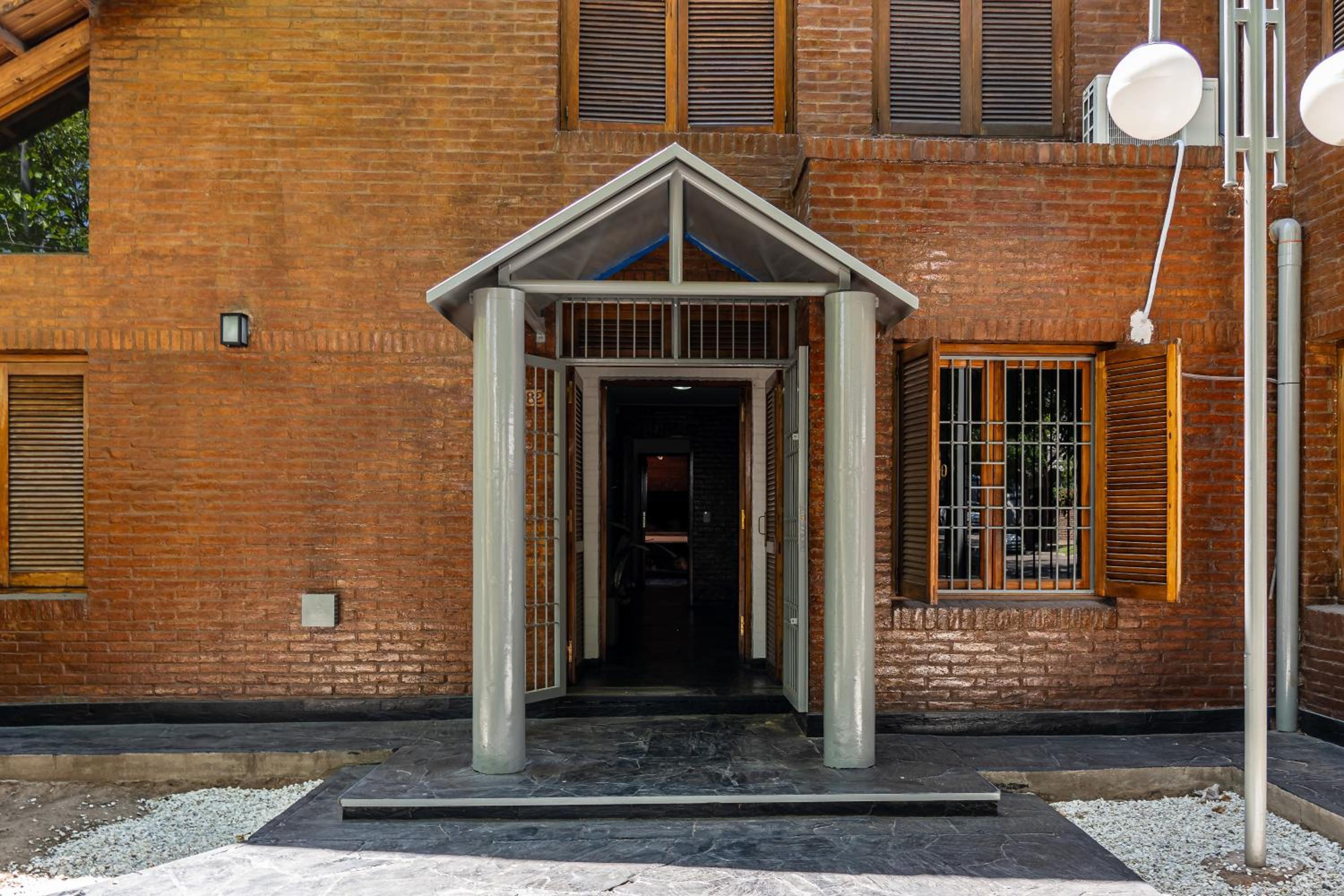 ArquiArts - Hermosa casa para 16p con pileta y jacuzzi