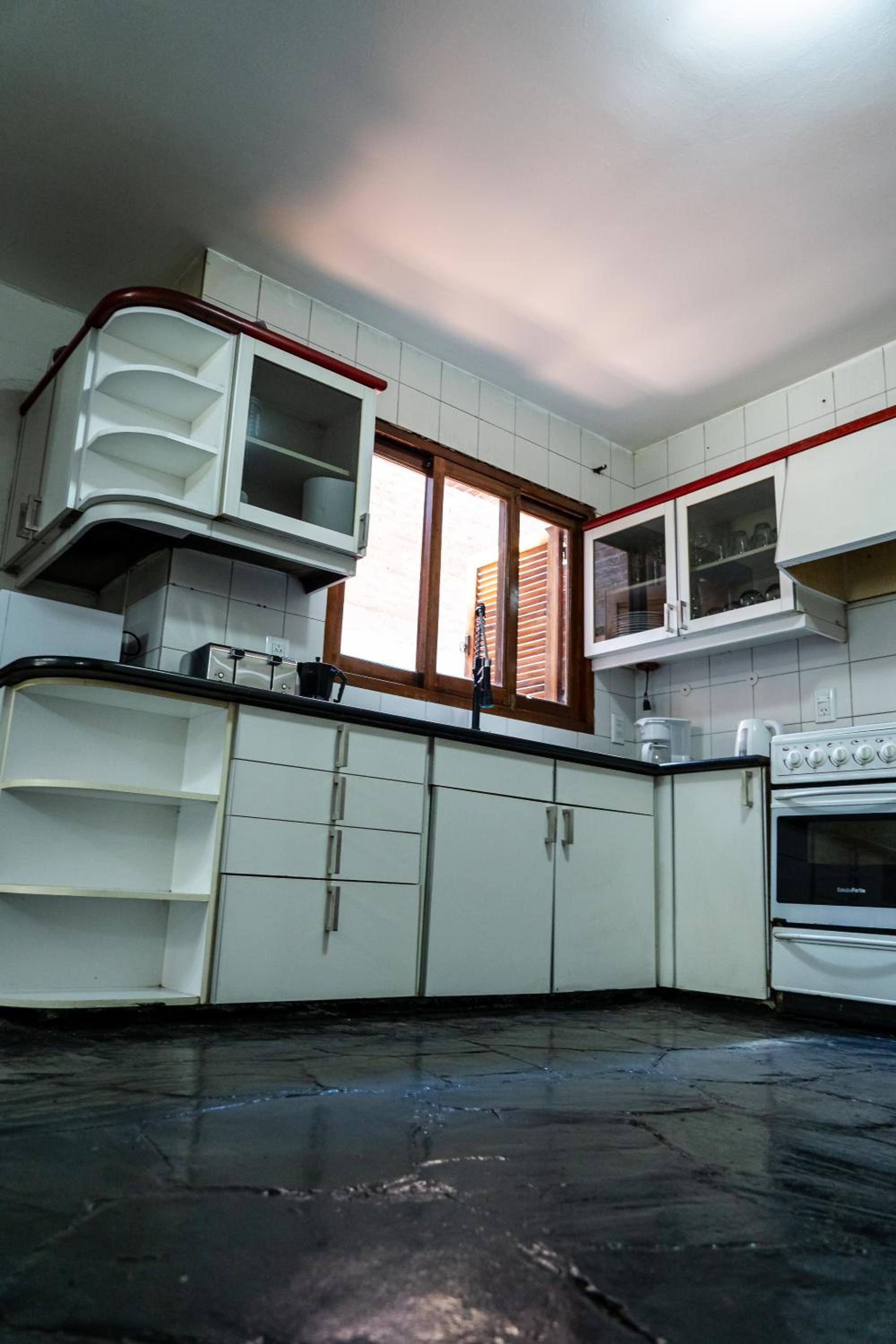 ArquiArts - Hermosa casa para 16p con pileta y jacuzzi