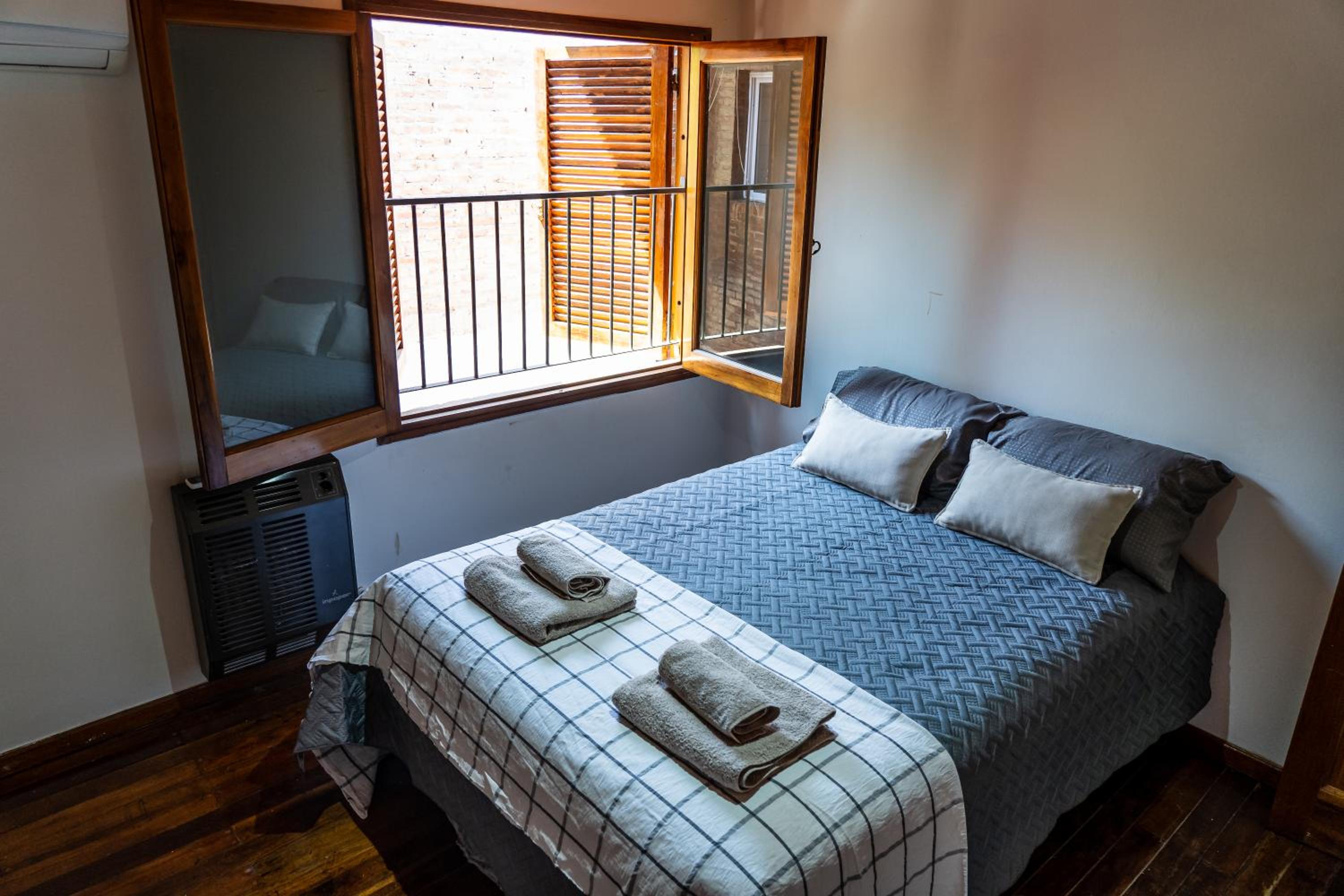 ArquiArts - Hermosa casa para 16p con pileta y jacuzzi