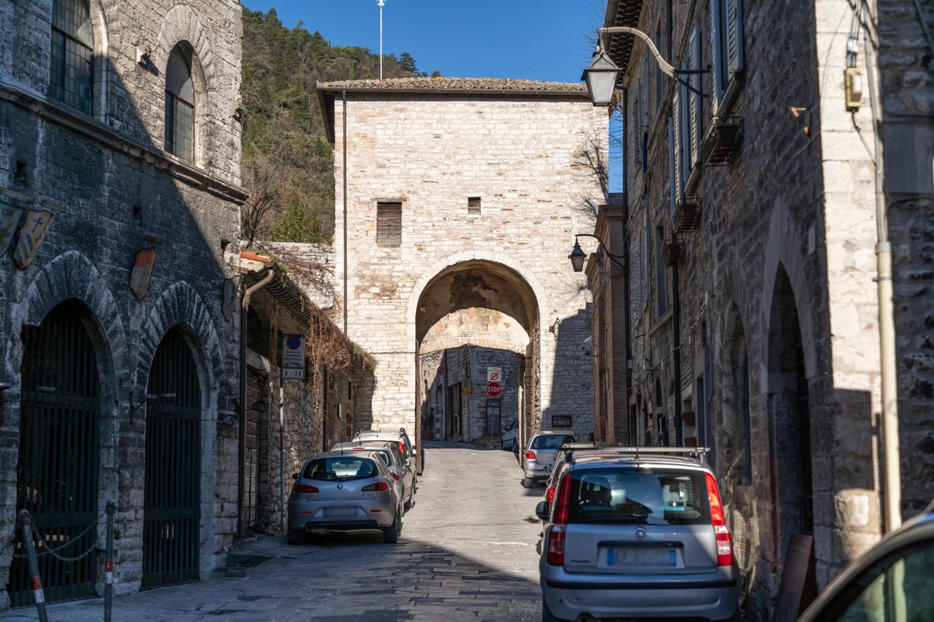 Appartamento con Vista nel Centro Storico di Gubbio view 3