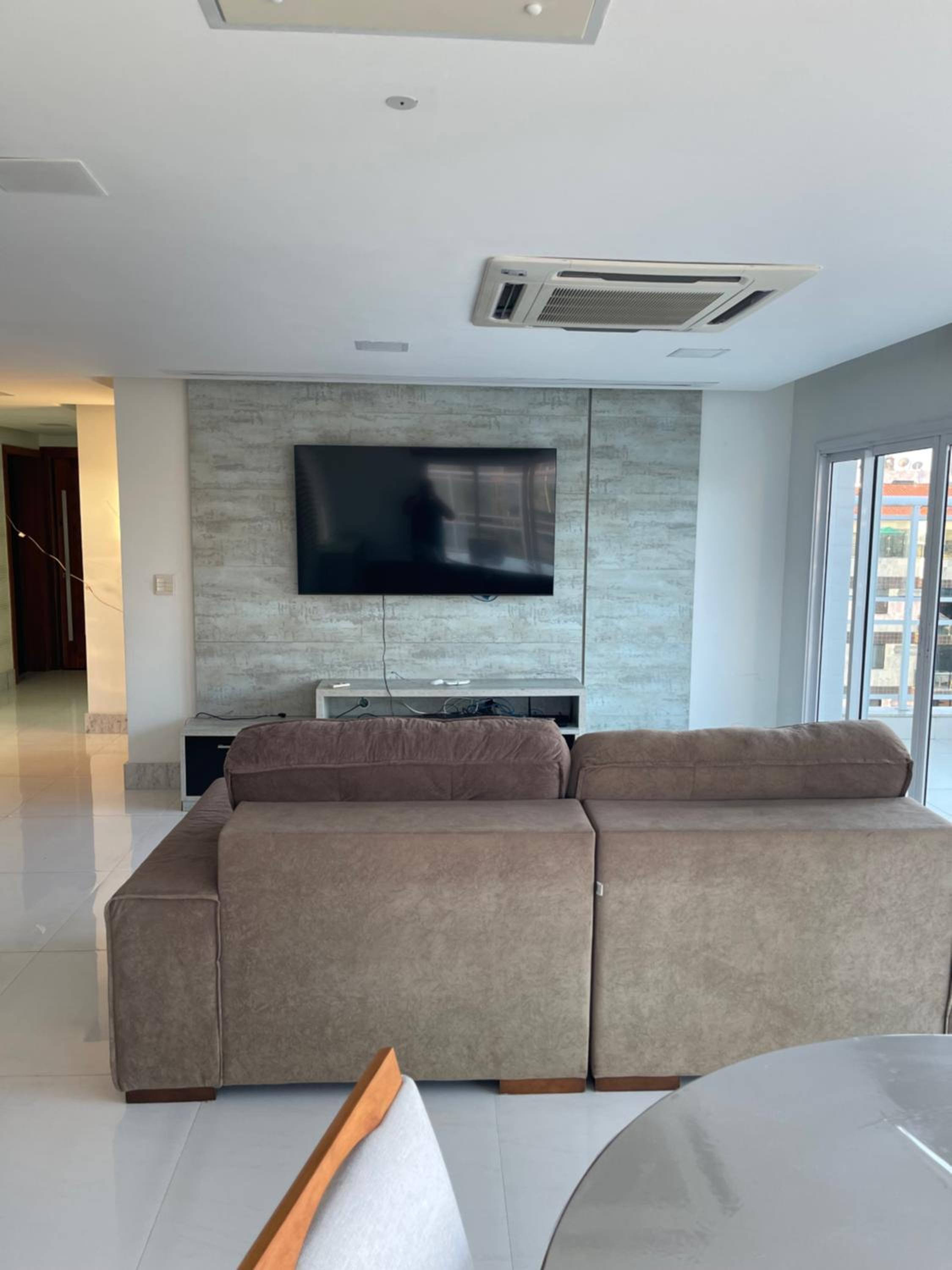 Cobertura duplex na praia do forte.