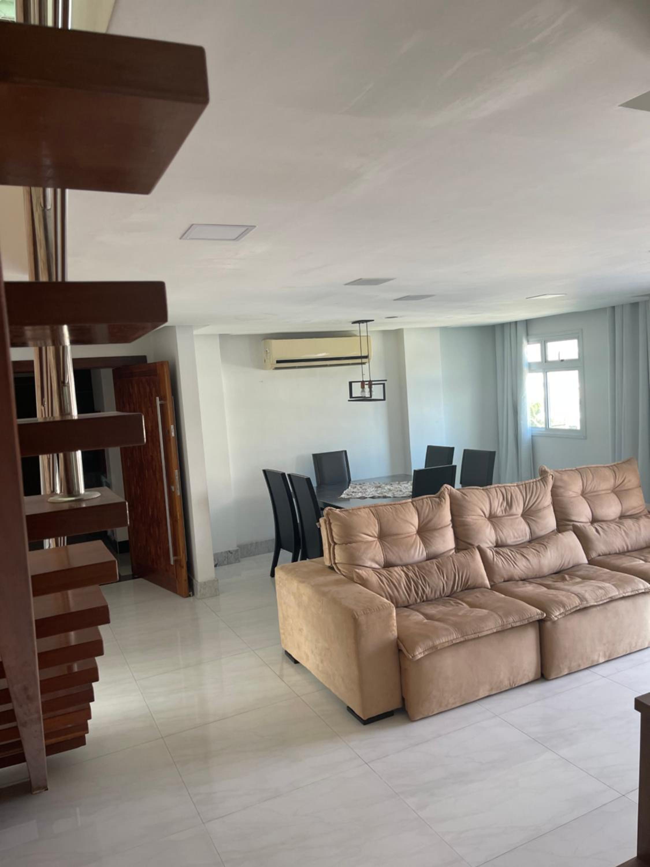 Cobertura duplex na praia do forte.