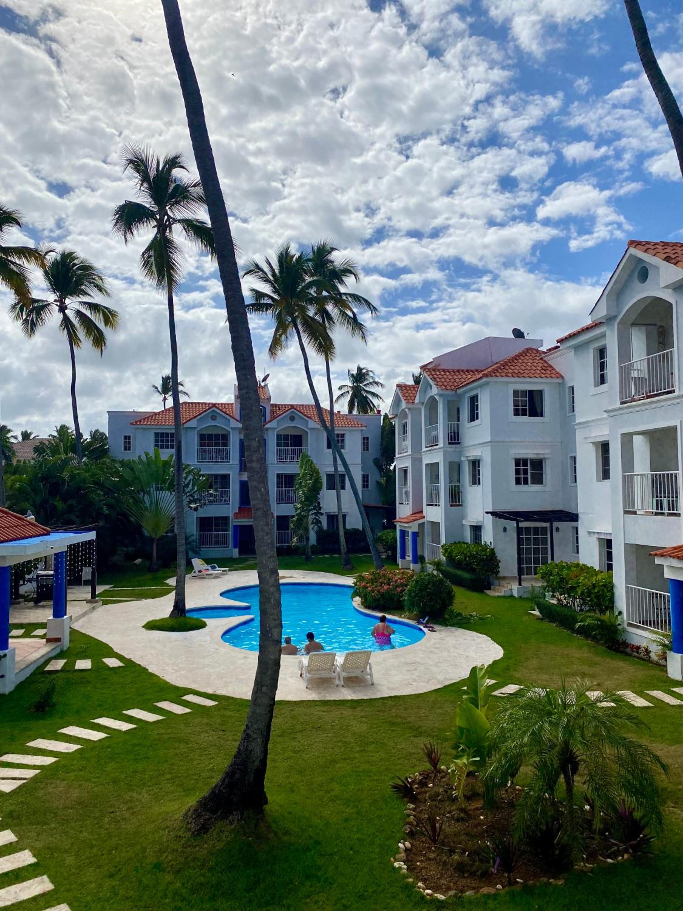 Beach and pool life view 5