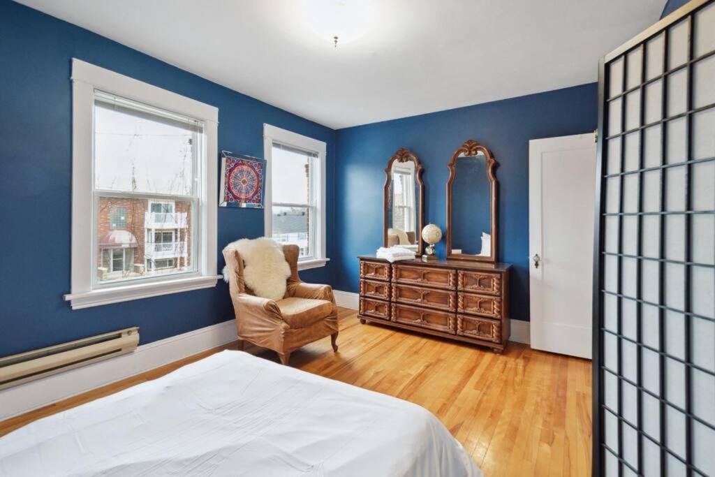 Spacious & Cozy Home in Highfield St Moncton