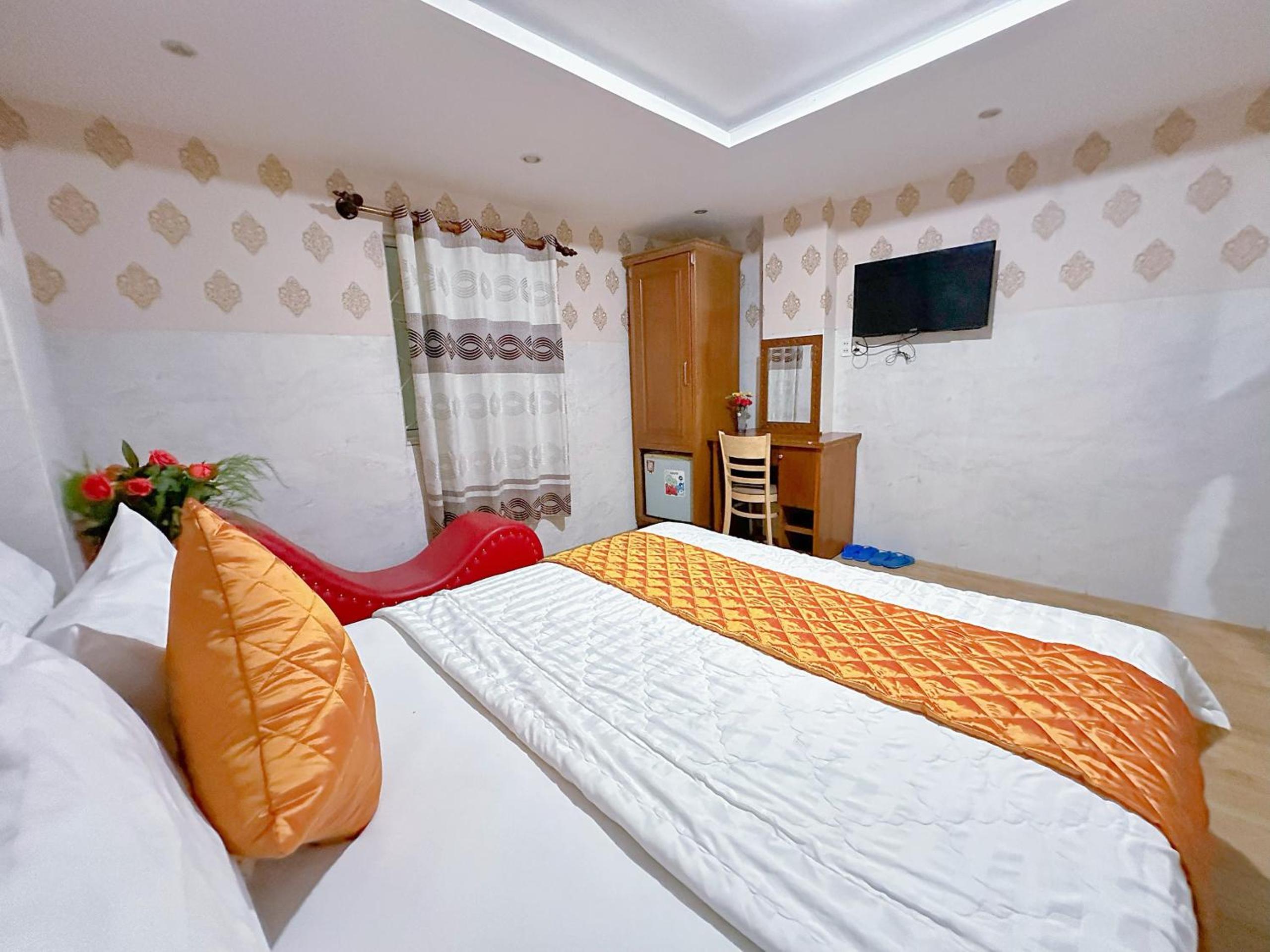 GIA BẢO 2 hotel