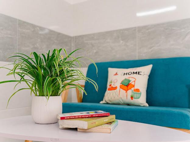 ALOHA SAIGON PREMIUM HOSTEL by Local Travel Experts - Newly opened, Less-touristy location, Spacious rooms, Glass shower bathroom, Free breakfast & Walking