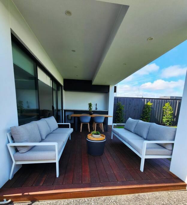 Luxurious, Entertainers Delight!