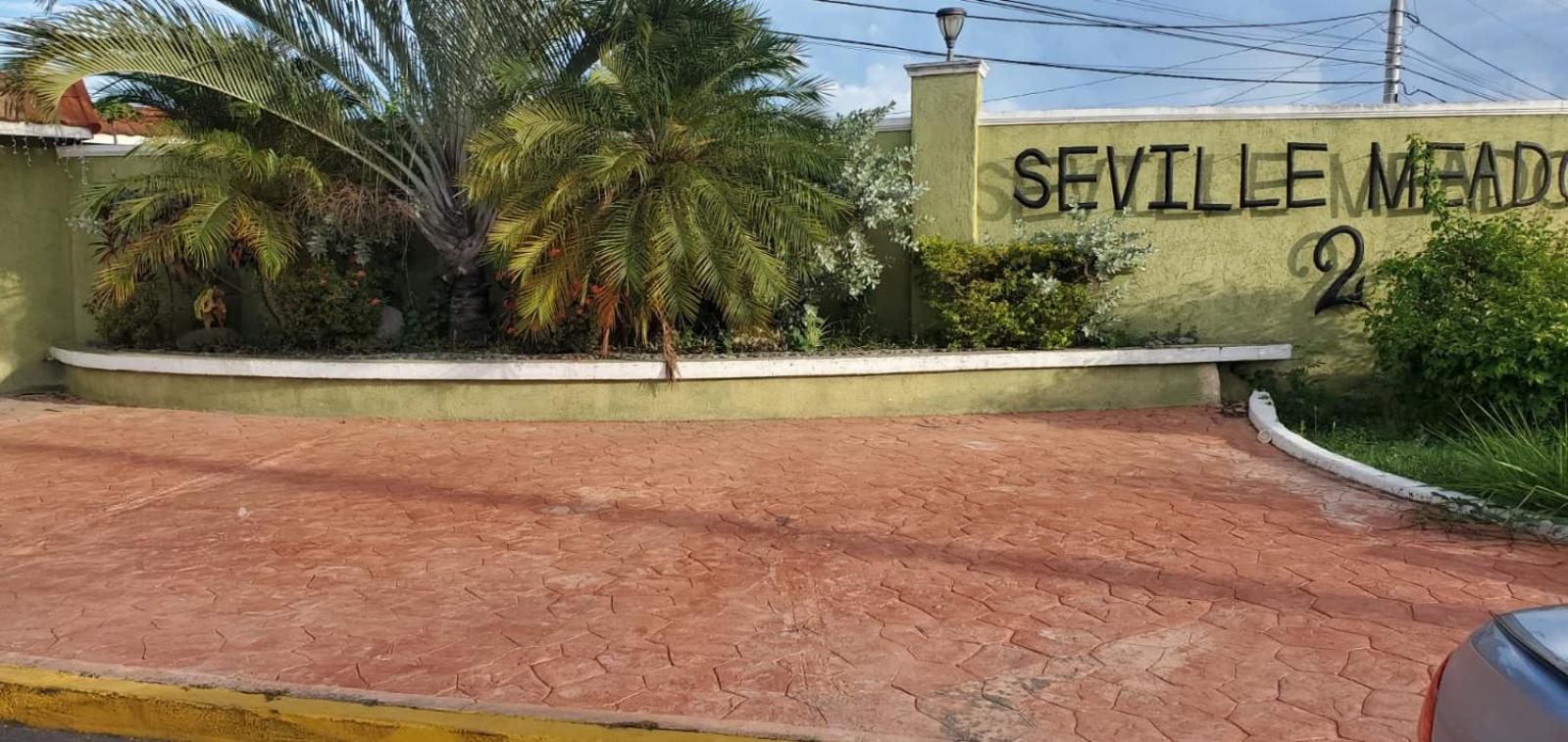 Finest Accommodation Seville Meadows 2 bedroom view 4
